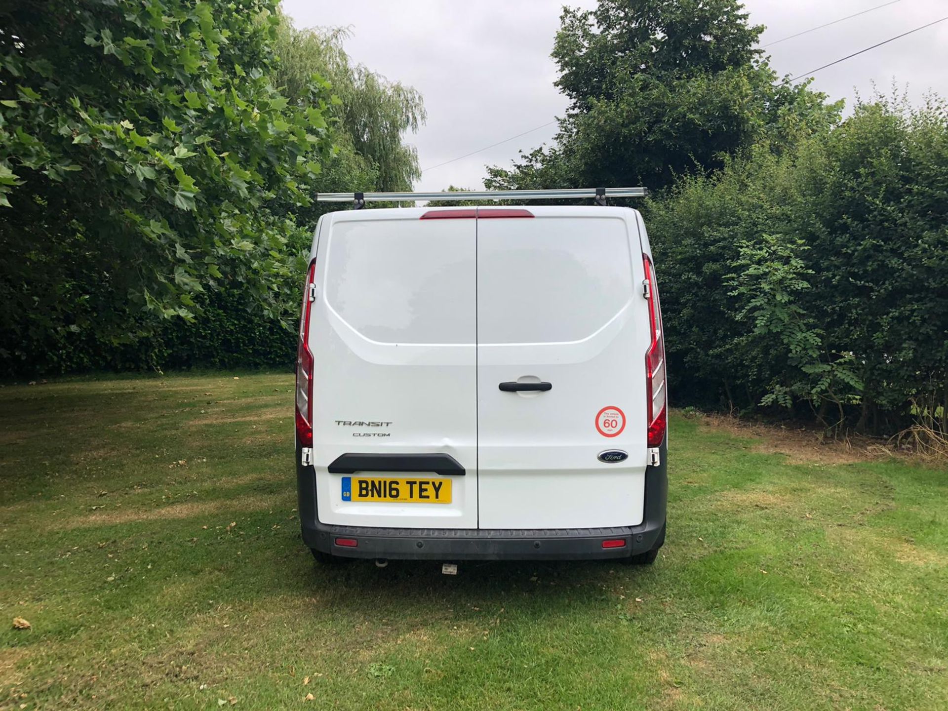 2016 FORD TRANSIT CUSTOM 270 ECO-TECH WHITE PANEL VAN, 2.2 DIESEL, 78,562 MILES *PLUS VAT* - Image 5 of 11