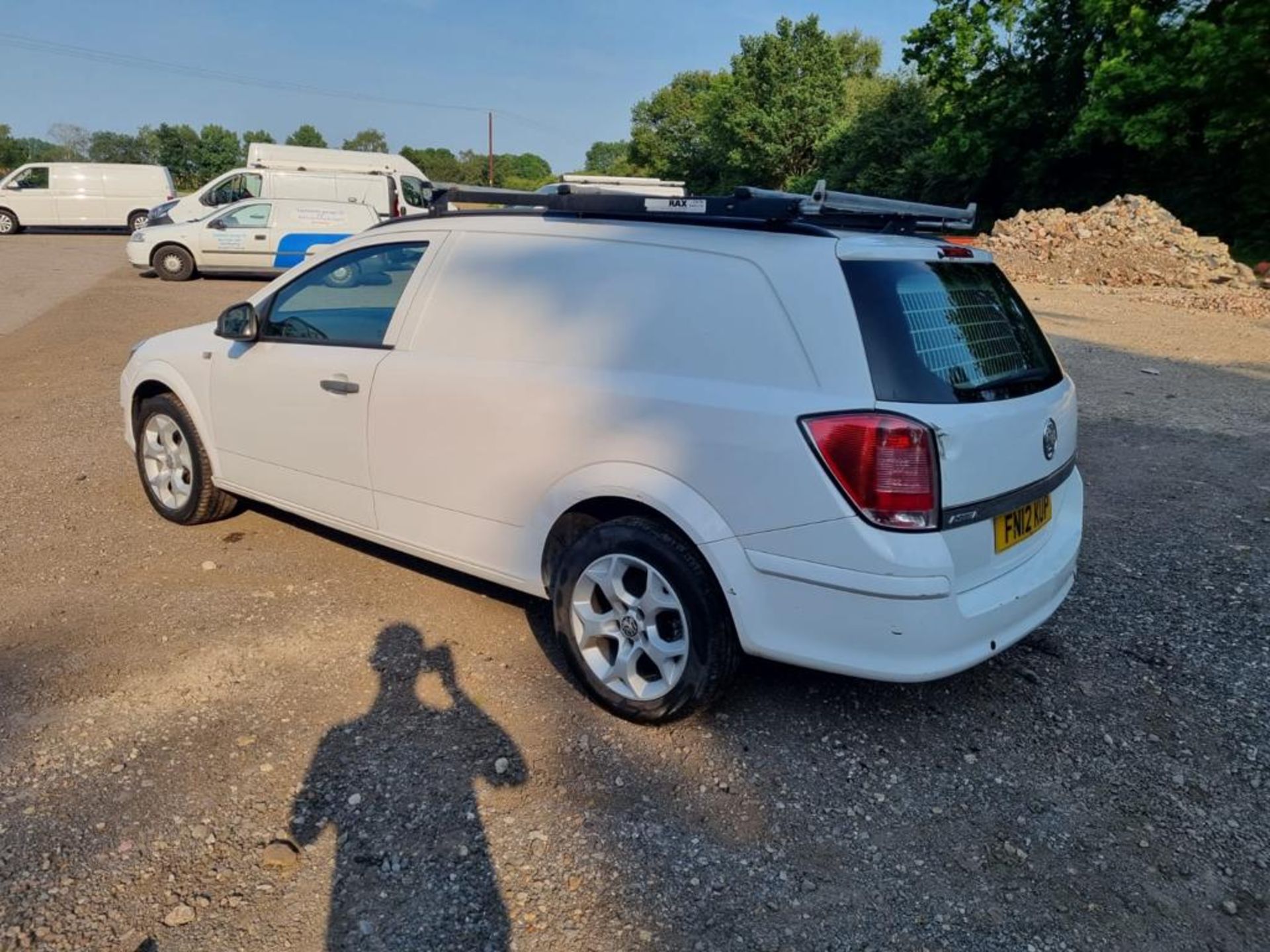 2012 VAUXHALL ASTRA CLUB ECOFLEX WHITE VAN, 112K MILES, 107 DIESEL ENGINE *NO VAT* - Image 4 of 7