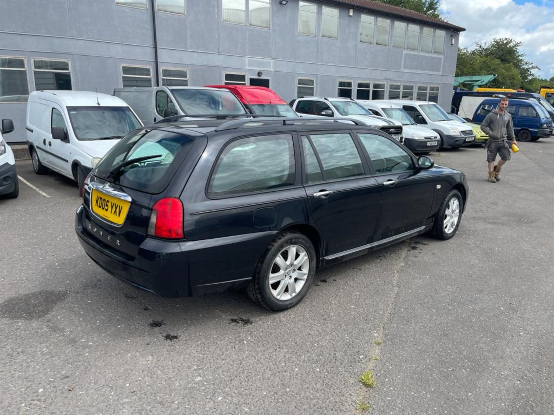 2005 ROVER 75 CONTEMPORARY TOURING BLACK ESTATE, AUTO 5 GEARS, 1.8 PETROL, 68,150 MILES NO RESERVE - Image 3 of 14