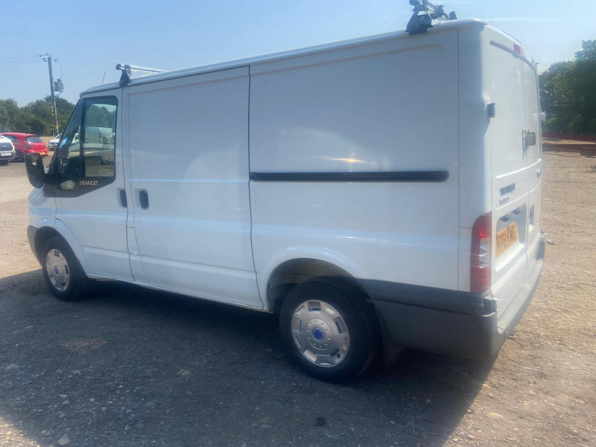 2011 FORD TRANSIT 85 T260M FWD WHITE PANEL VAN, 2.2 DIESEL ENGINE, 100,850 MILES *PLUS VAT* - Image 4 of 11