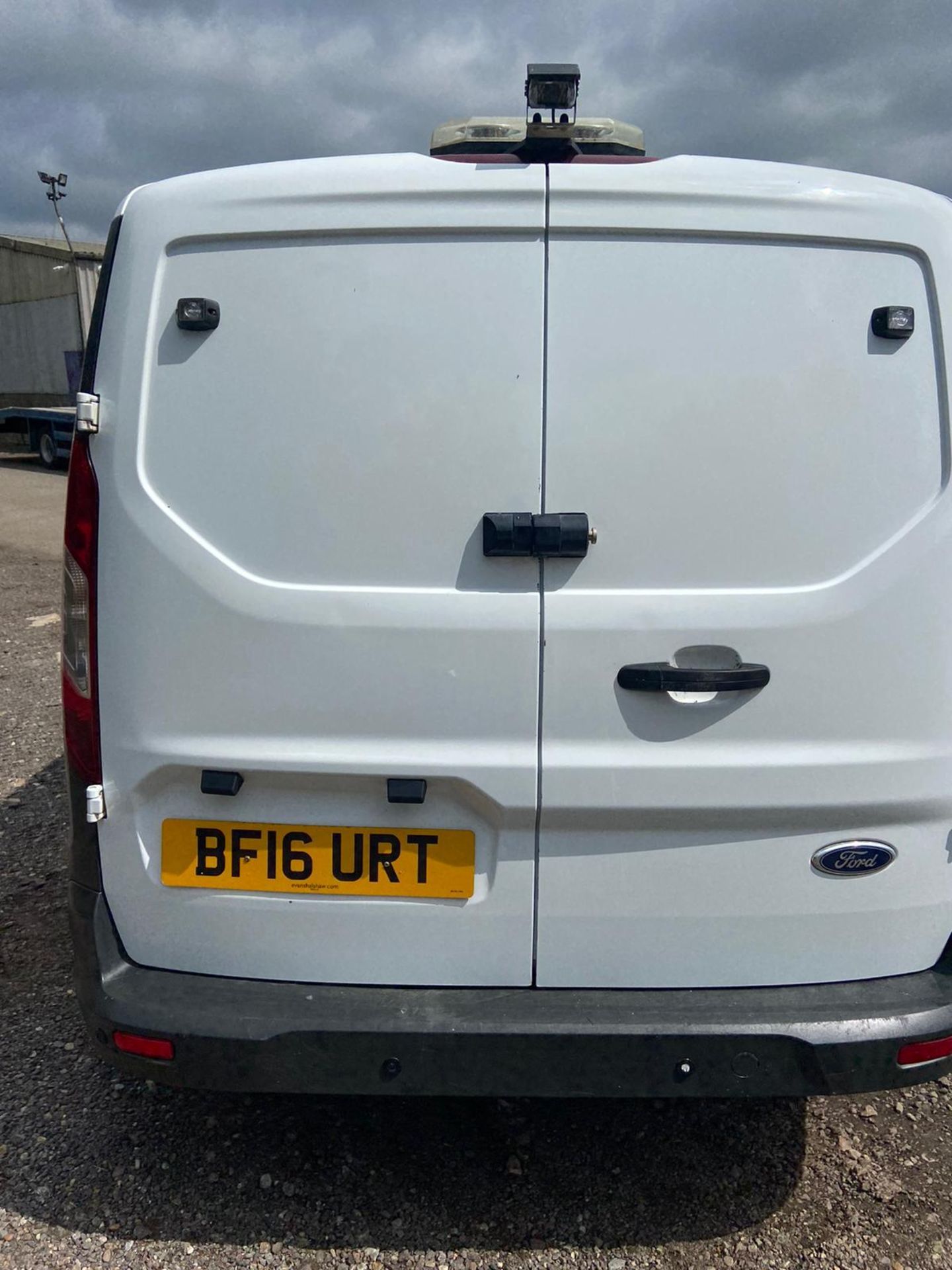 2016 FORD TRANSIT CONNECT 200 ECONETIC WHITE PANEL VAN, 107K MILES, 1.5 DIESEL *PLUS VAT* - Image 5 of 11