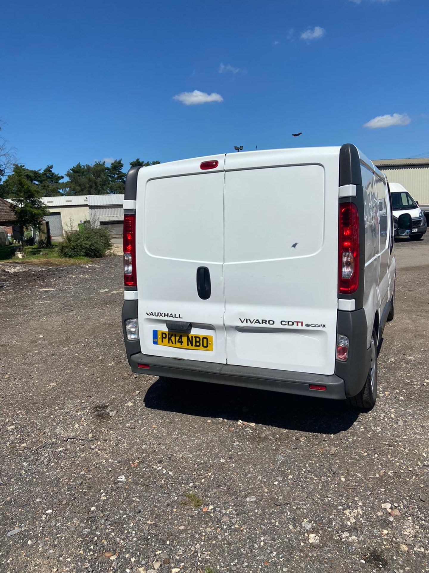 2014 VAUXHALL VIVARO 2900 ECOFLEX CDTI LWB WHITE PANEL VAN, 2.0 DIESEL, 145K MILES *PLUS VAT* - Image 5 of 8