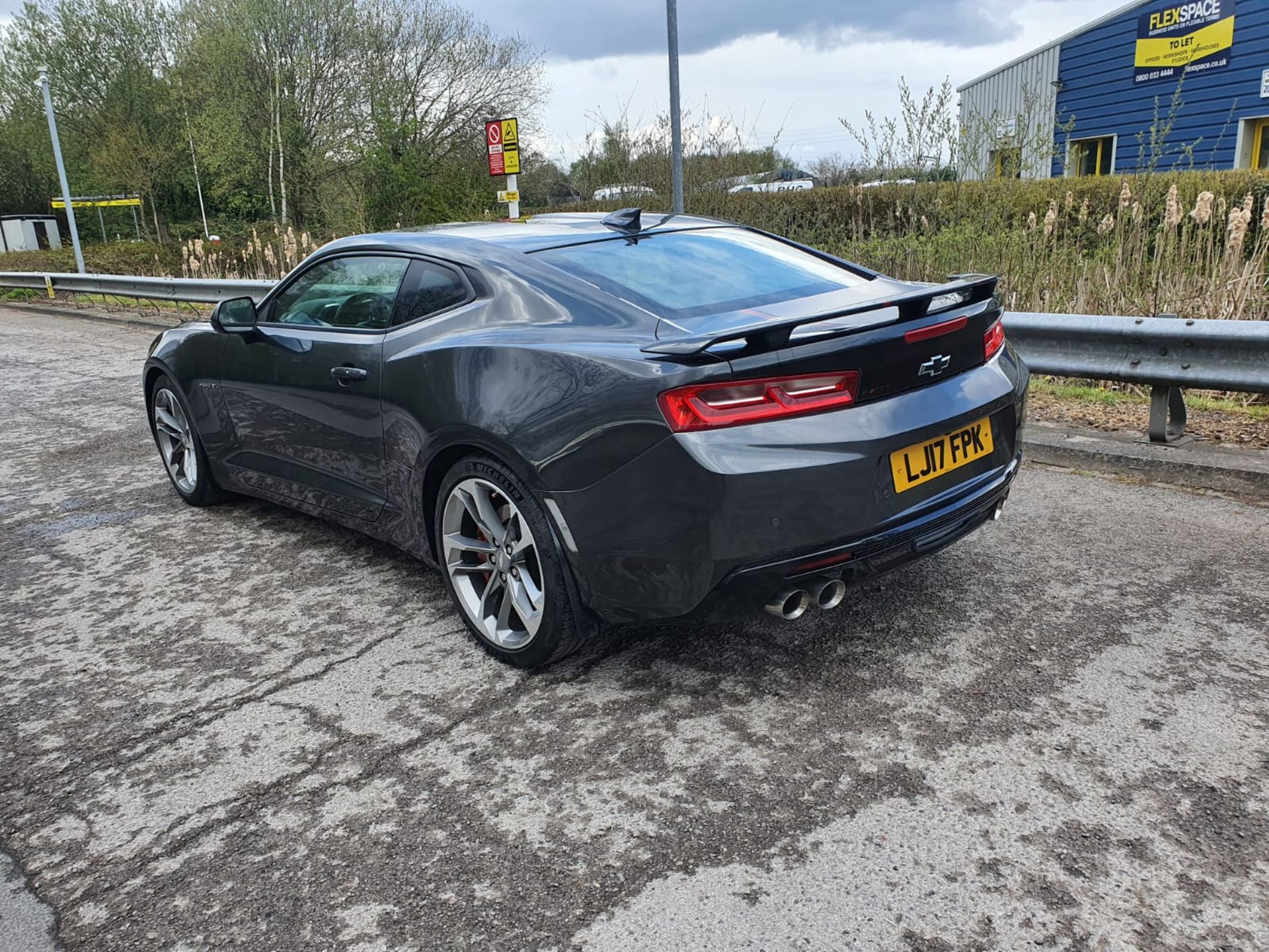 2017/17 REG CHEVROLET CAMARO V8 AUTOMATIC GREY COUPE 50th ANNIVERSARY EDITION, LHD, LOW MILEAGE - Image 8 of 43