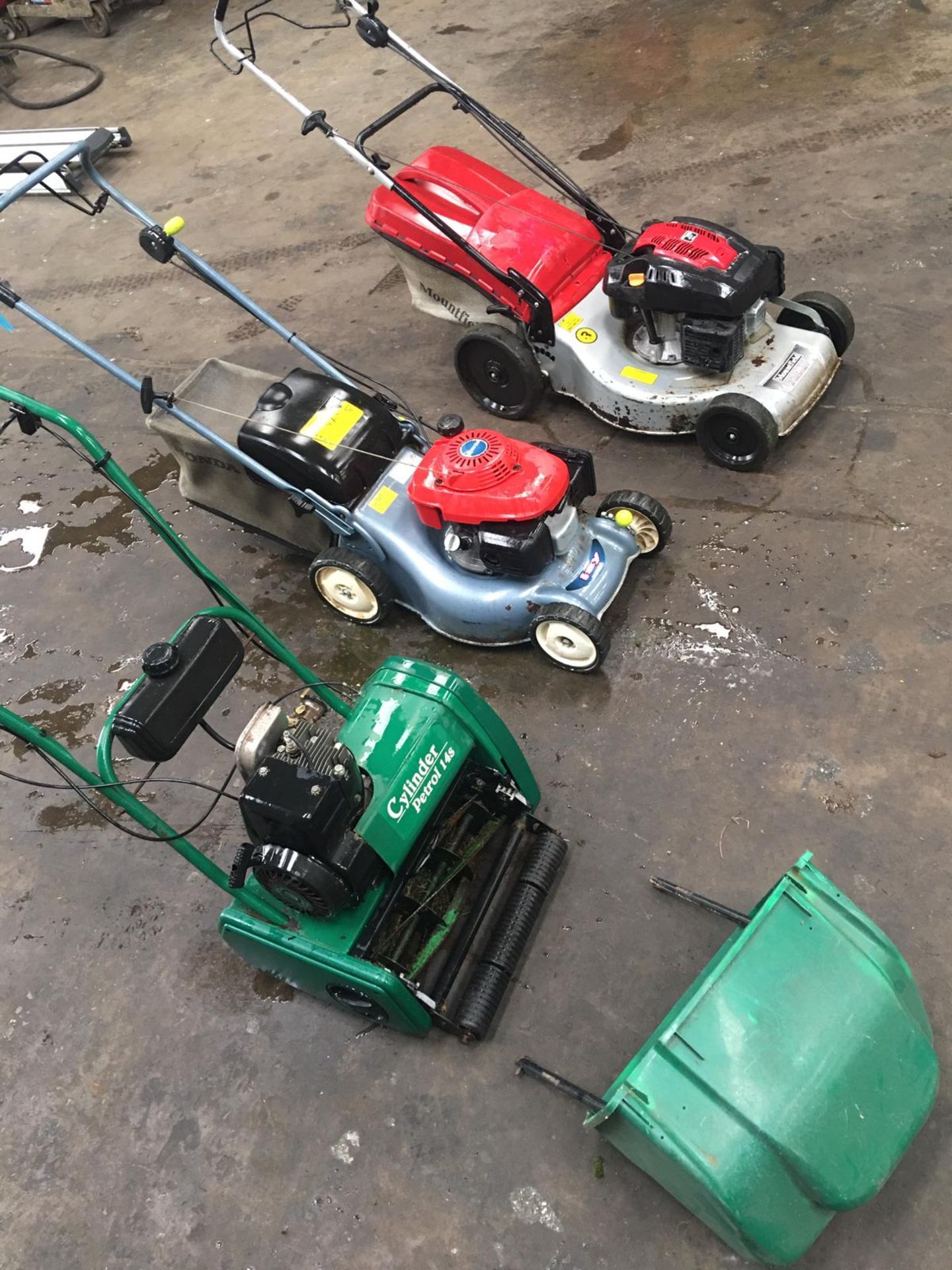 3X LAWN MOWERS, MOUNTFIELD SP533, HONDA MOWER, CYLINDER PETROL 14S *NO VAT*