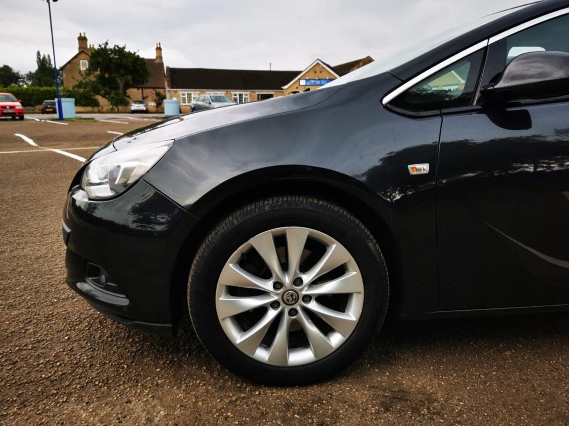 2012 VAUXHALL ASTRA GTC SRI S/S BLACK 3 DOOR HATCHBACK, SHOWING 97,814 MILES, 1.4 PETROL *NO VAT* - Image 11 of 30