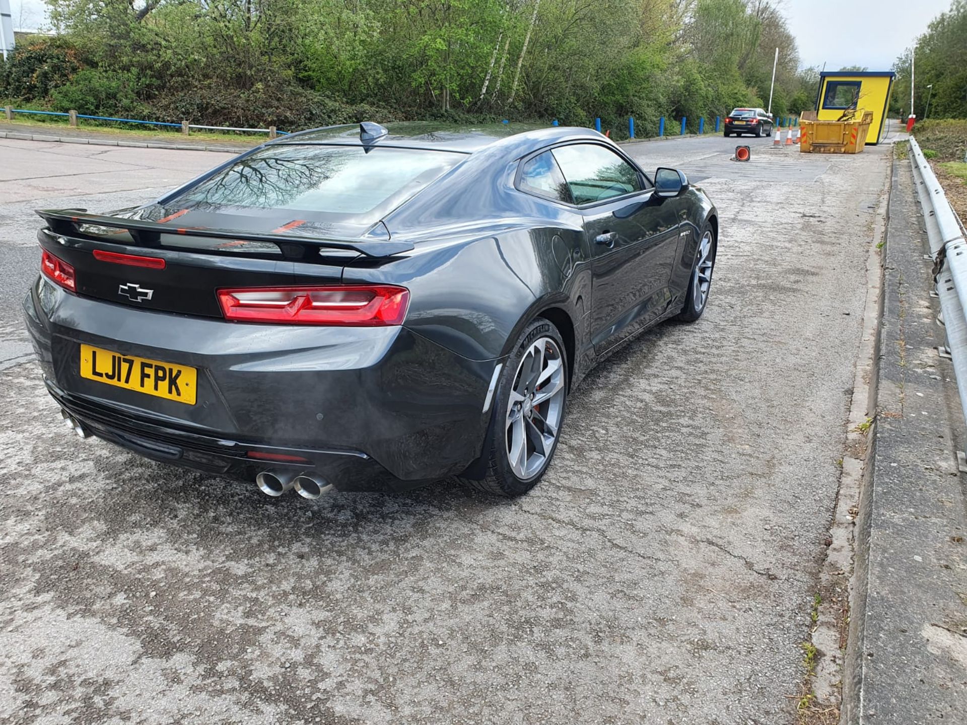 2017/17 REG CHEVROLET CAMARO V8 AUTOMATIC GREY COUPE 50th ANNIVERSARY EDITION, LHD, LOW MILEAGE - Image 10 of 43