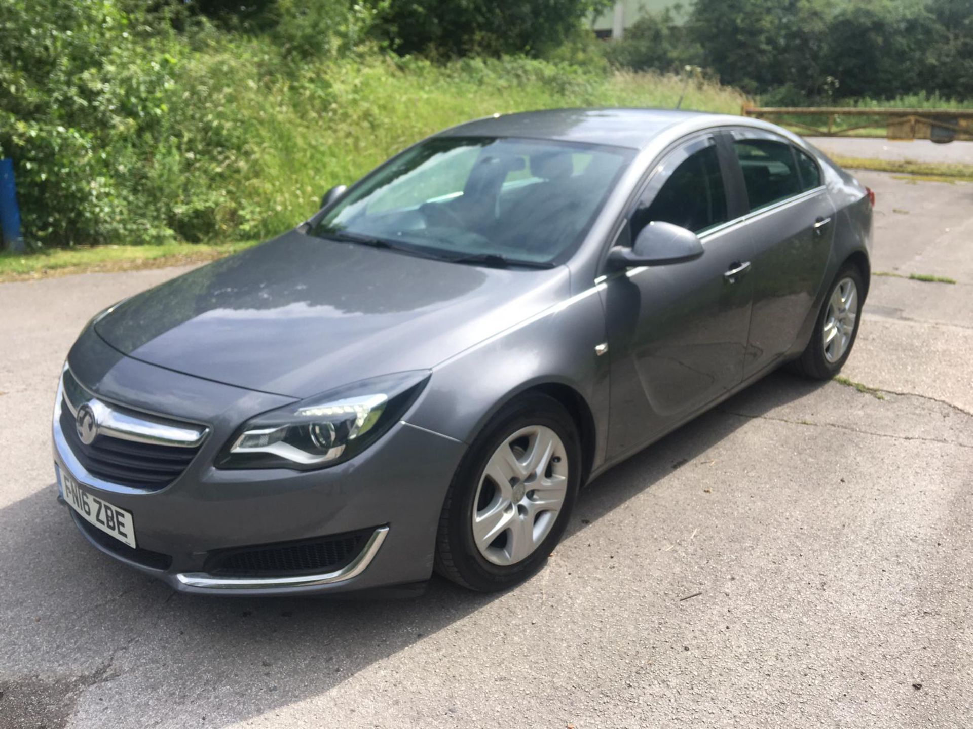 2016 VAUXHALL INSIGNIA DESIGN CDTI EFLEX S/S GREY 5 DOOR HATCHBACK, 103,433 MILES, 2.0 DIESEL*NO VAT - Image 3 of 23