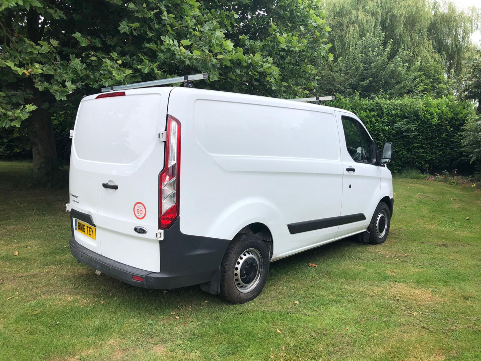 2016 FORD TRANSIT CUSTOM 270 ECO-TECH WHITE PANEL VAN, 2.2 DIESEL, 78,562 MILES *PLUS VAT* - Image 6 of 11