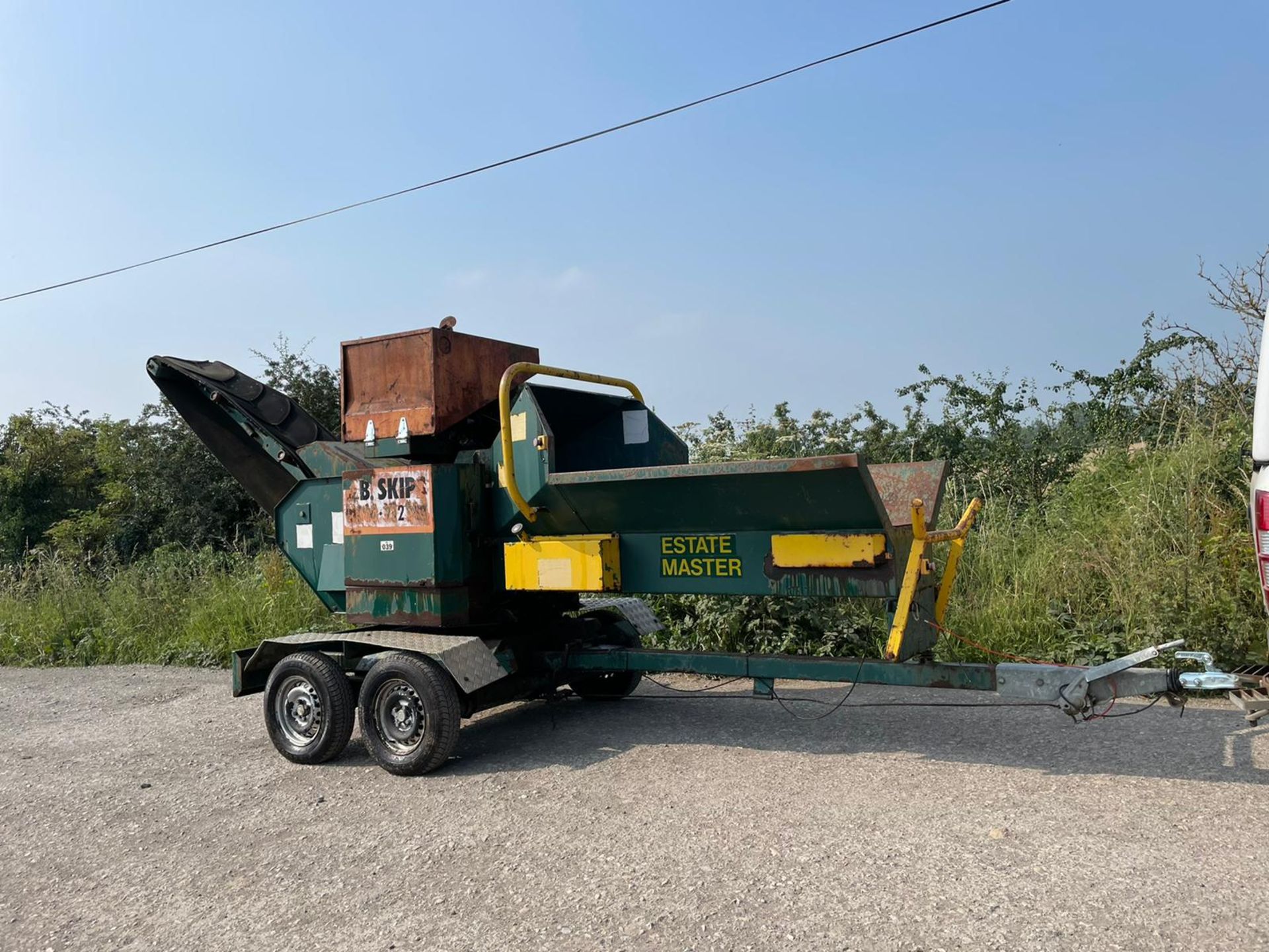 ESTATE MASTER 036 WASTE SHREDDER, RUNS WORKS AND SHREDS, TWIN AXLE, DIESEL ENGINE *NO VAT*