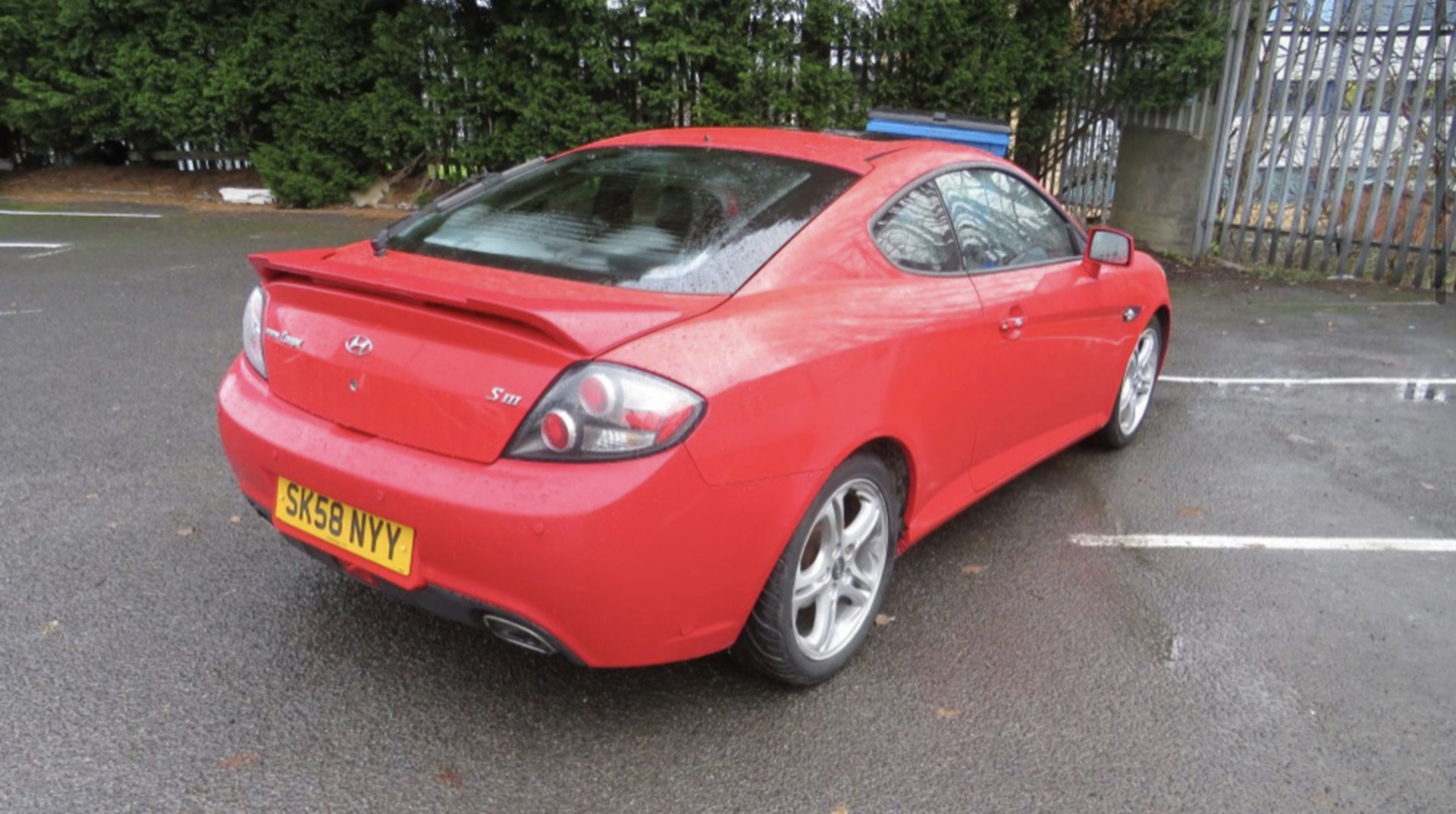 2008 HYUNDAI COUPE SIII RED 2 0 PETROL ENGINE MANUAL 4 GEARS 2008-hyundai-coupe-siii-red-2-0-petrol-engine-manual-4-gears