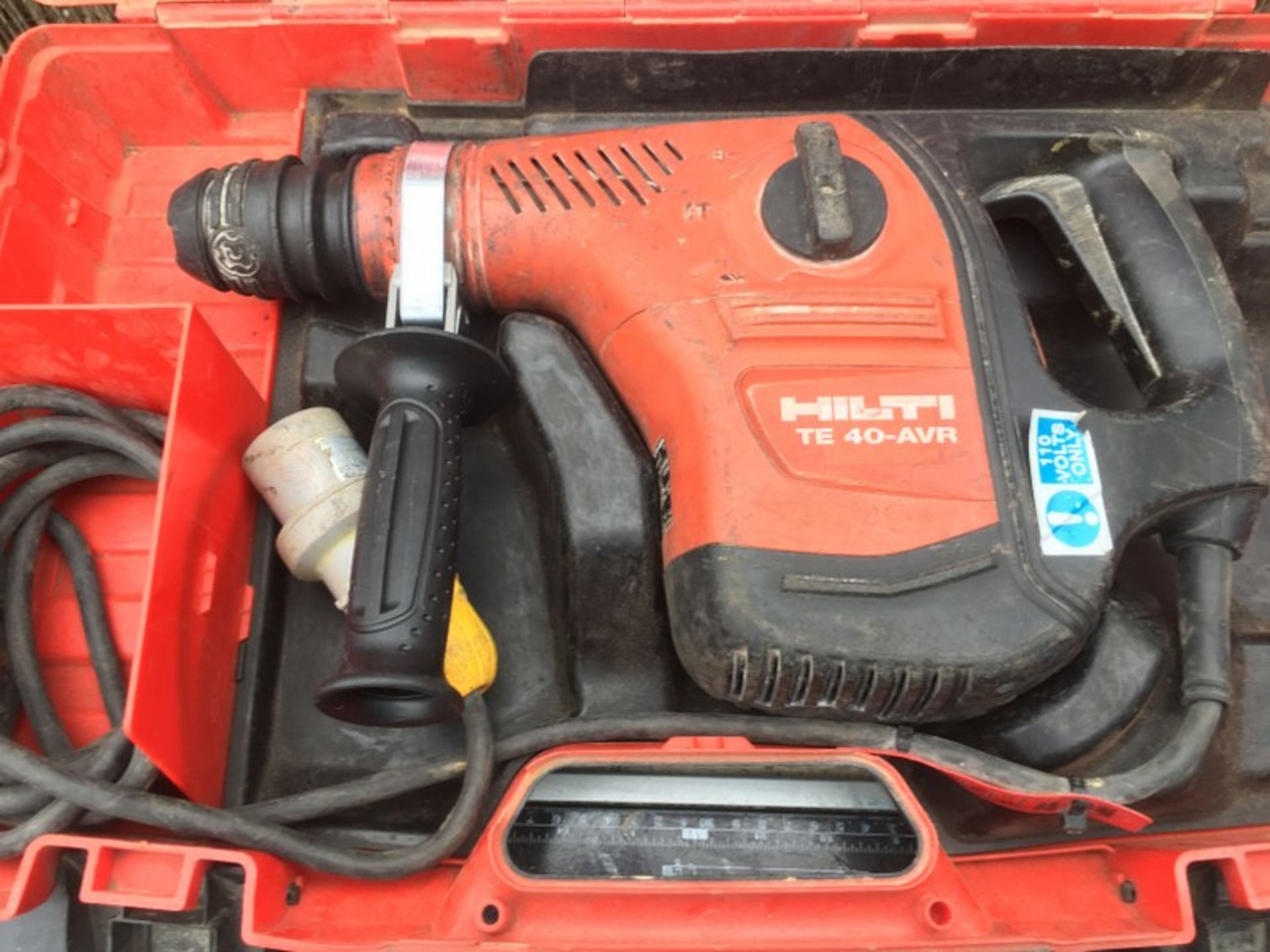 HILTI TE 40 AVR COMBI HAMMER DRILL *NO VAT* - Image 5 of 6