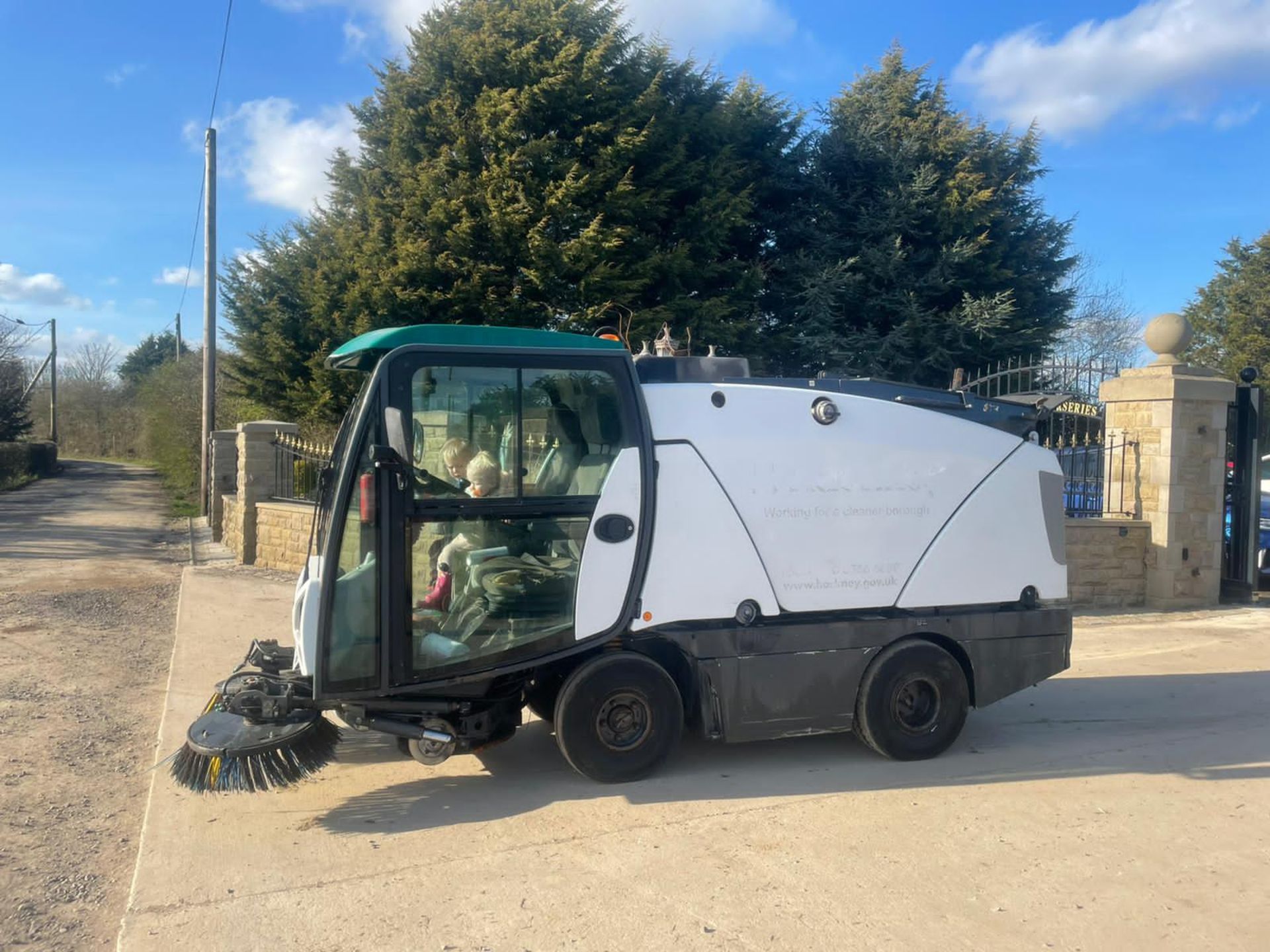 2012 JOHNSTON ROAD SWEEPER, RUNS AND DRIVES, YEAR 2012 *PLUS VAT* - Bild 3 aus 7