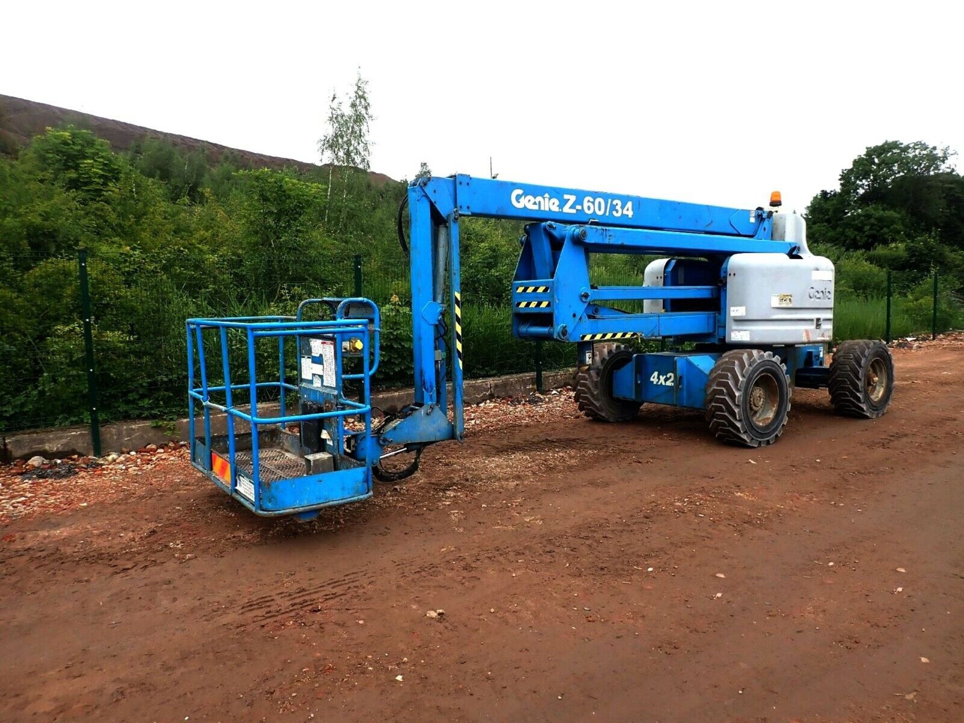 GENIE Z60/34 CHERRY PICKER ACCESS PLATFORM BOOM LIFT, SOLD WITH FULL LOLER CERT *PLUS VAT*