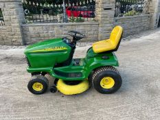 JOHN DEERE LT180 RIDE ON MOWER, RUNS DRIVES AND CUTS, 17hp JOHN DEERE V TWIN ENGINE *NO VAT*