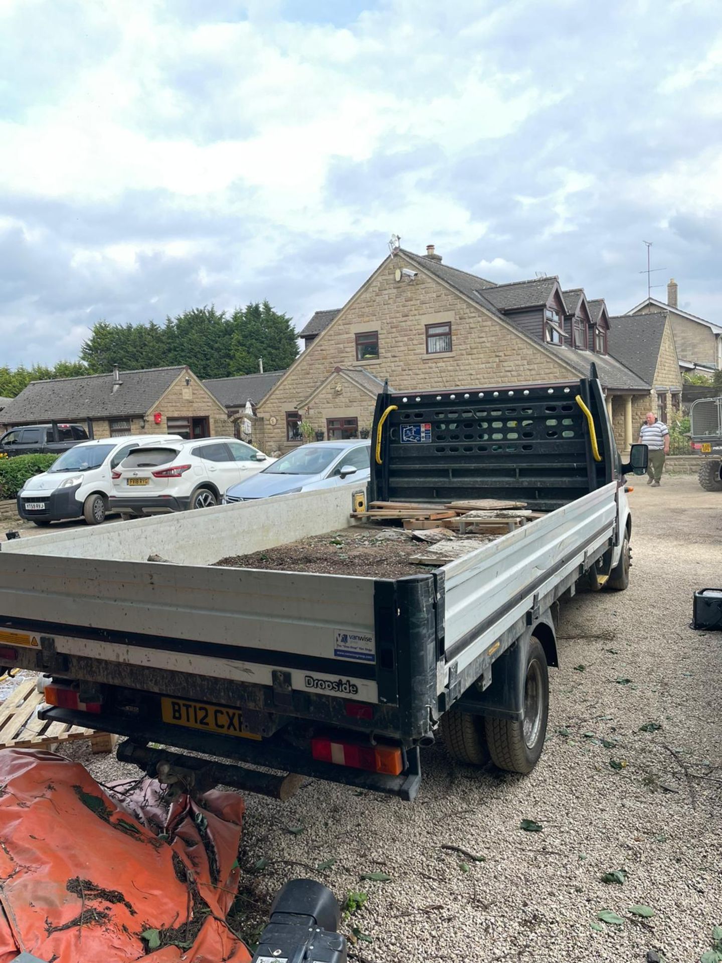 2012 FORD TRANSIT 125 T350 RWD WHITE DROPSIDE PICK UP, 2.2 DIESEL, 159K MILES, UNKNOWN FAULT *NO VAT - Image 4 of 6