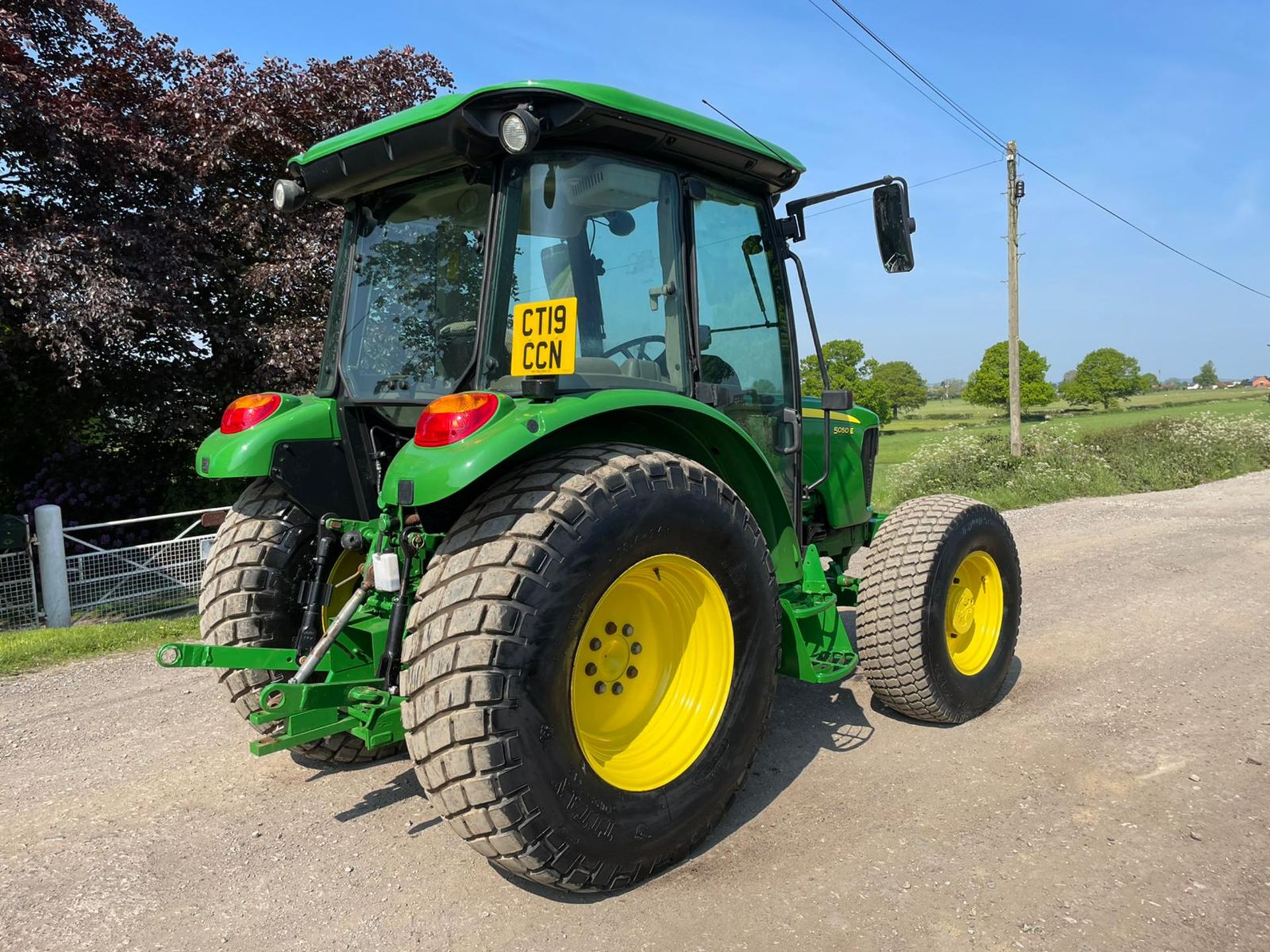 2019 JOHN DEERE 5050E TRACTOR, RUNS AND DRIVES, 35K BOX, GRASS TYRES, 50 HP *PLUS VAT* - Bild 4 aus 13