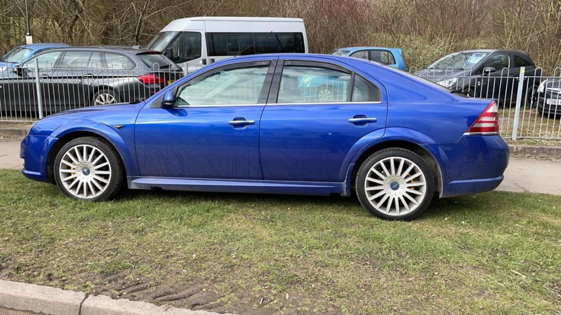 2007/07 REG FORD MONDEO ST TDCI 2.2 DIESEL BLUE 5 DOOR, SHOWING 4 FORMER KEEPERS *NO VAT* - Image 3 of 11