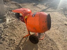 2019 BELLE MINI MIX 150 PETROL CEMENT MIXER, HONDA GX120 ENGINE, RUNS AND WORKS, GOOD COMPRESSION