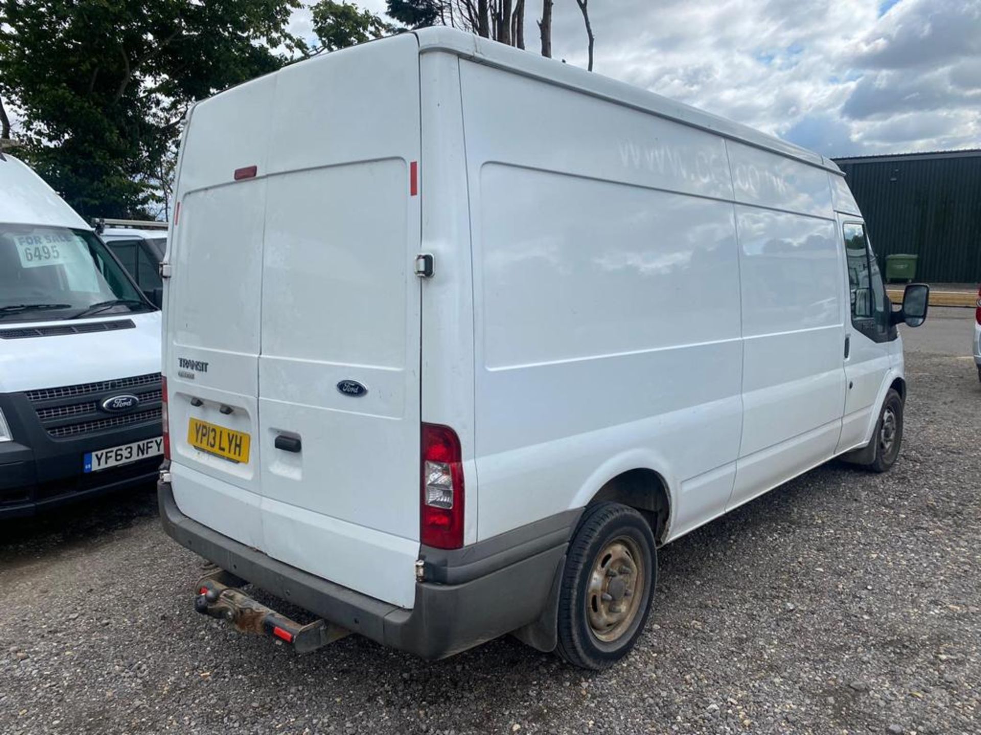 2013 FORD TRANSIT 100 T300 FWD WHITE LWB PANEL VAN , 2.2 DIESEL ENGINE, 183K MILES *NO VAT* - Image 6 of 10