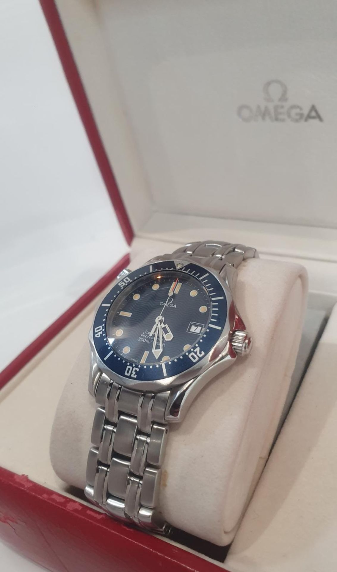 OMEGA SEAMASTER Professional 300m James Bond Navy Wave Dial *NO VAT* - Image 3 of 8