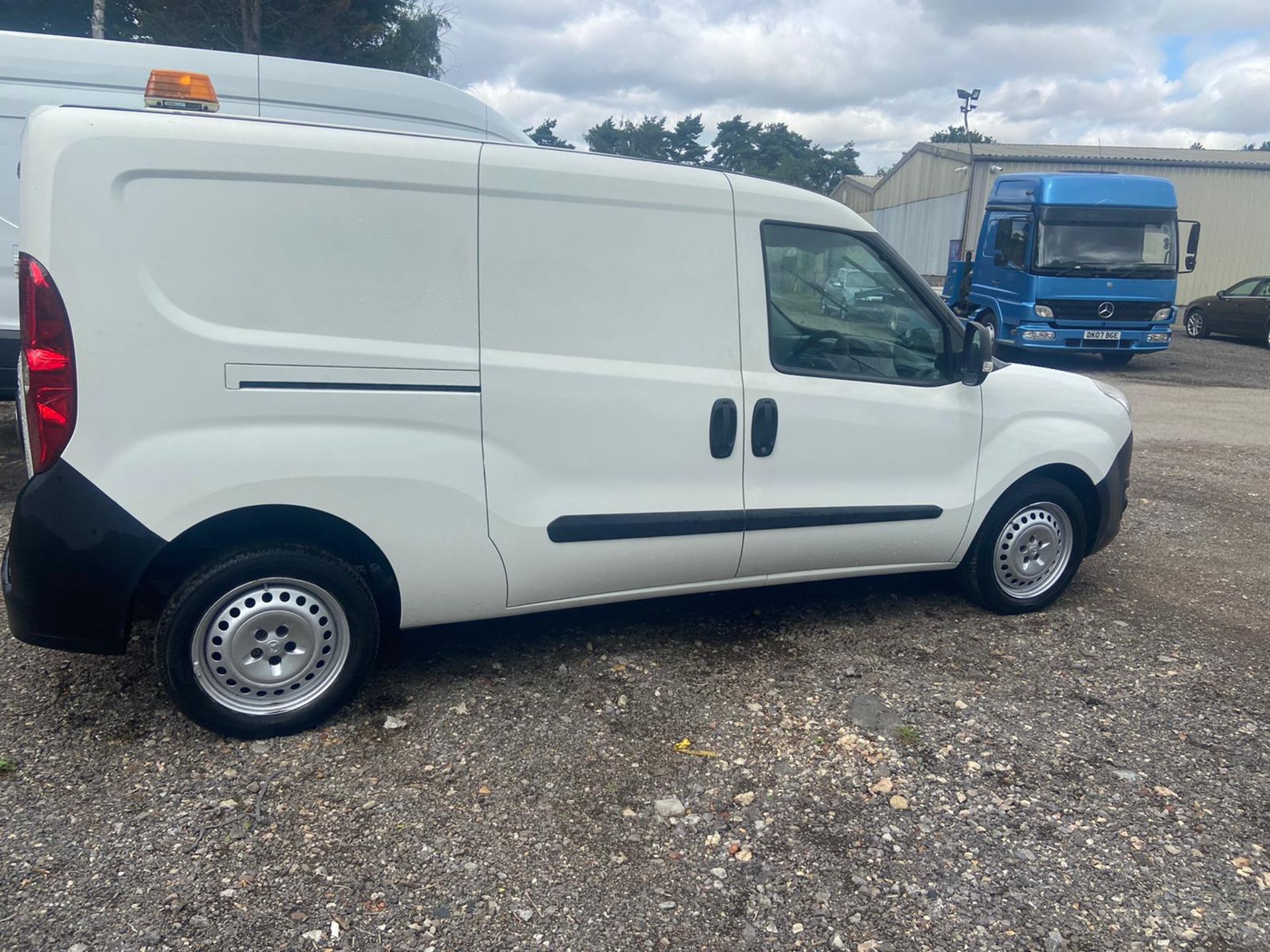 2014 VAUXHALL COMBO 2300 L2H1 CDTI SS E-FLEX WHITE PANEL VAN, 1.2 DIESEL ENGINE, 103K MILES*PLUS VAT - Image 6 of 10