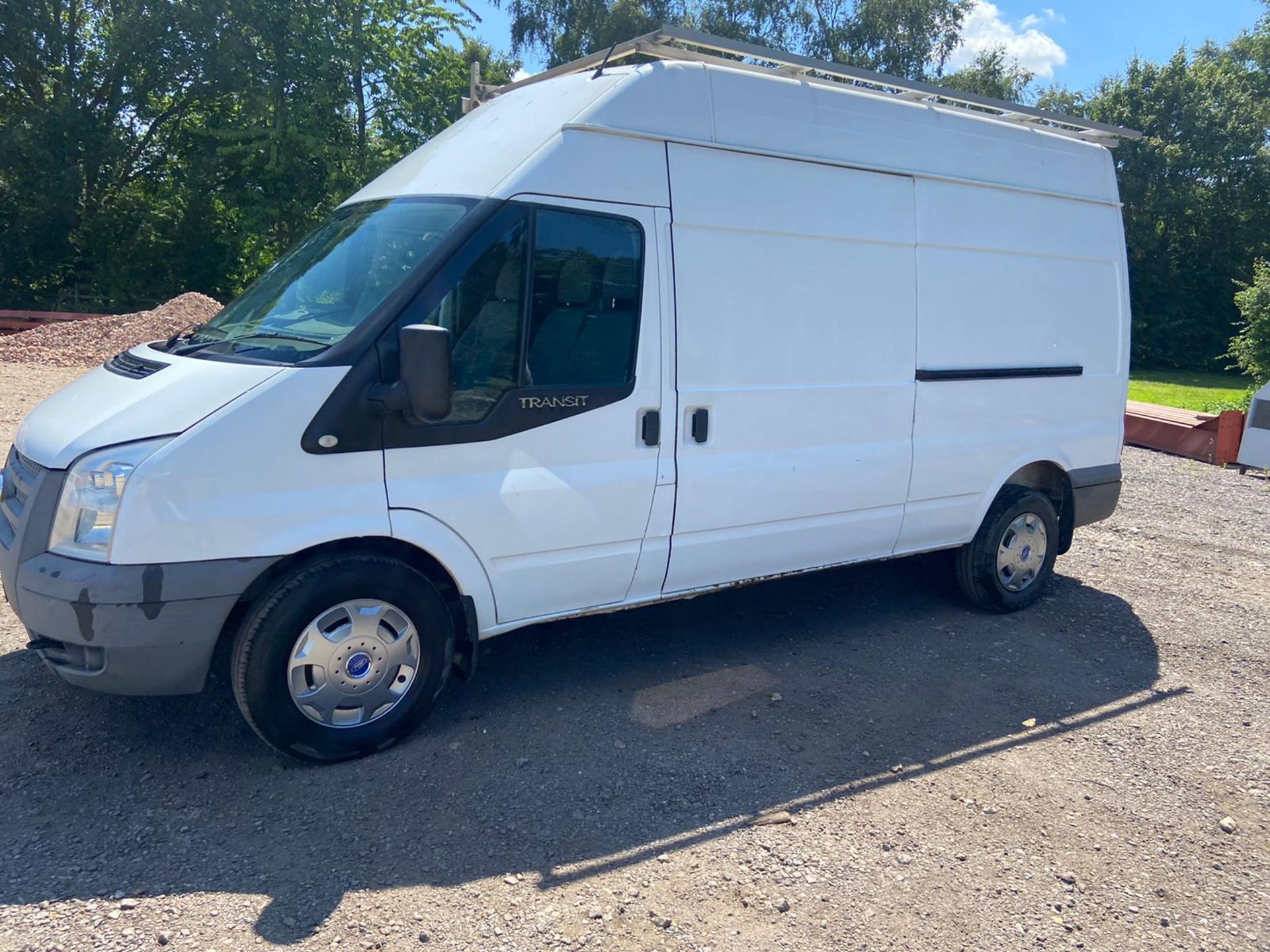 2014 FORD TRANSIT 125 T350 FWD WHITE PANEL VAN, 2.2 DIESEL ENGINE, 111K MILES, 6 SPEED MANUAL*NO VAT - Image 3 of 11