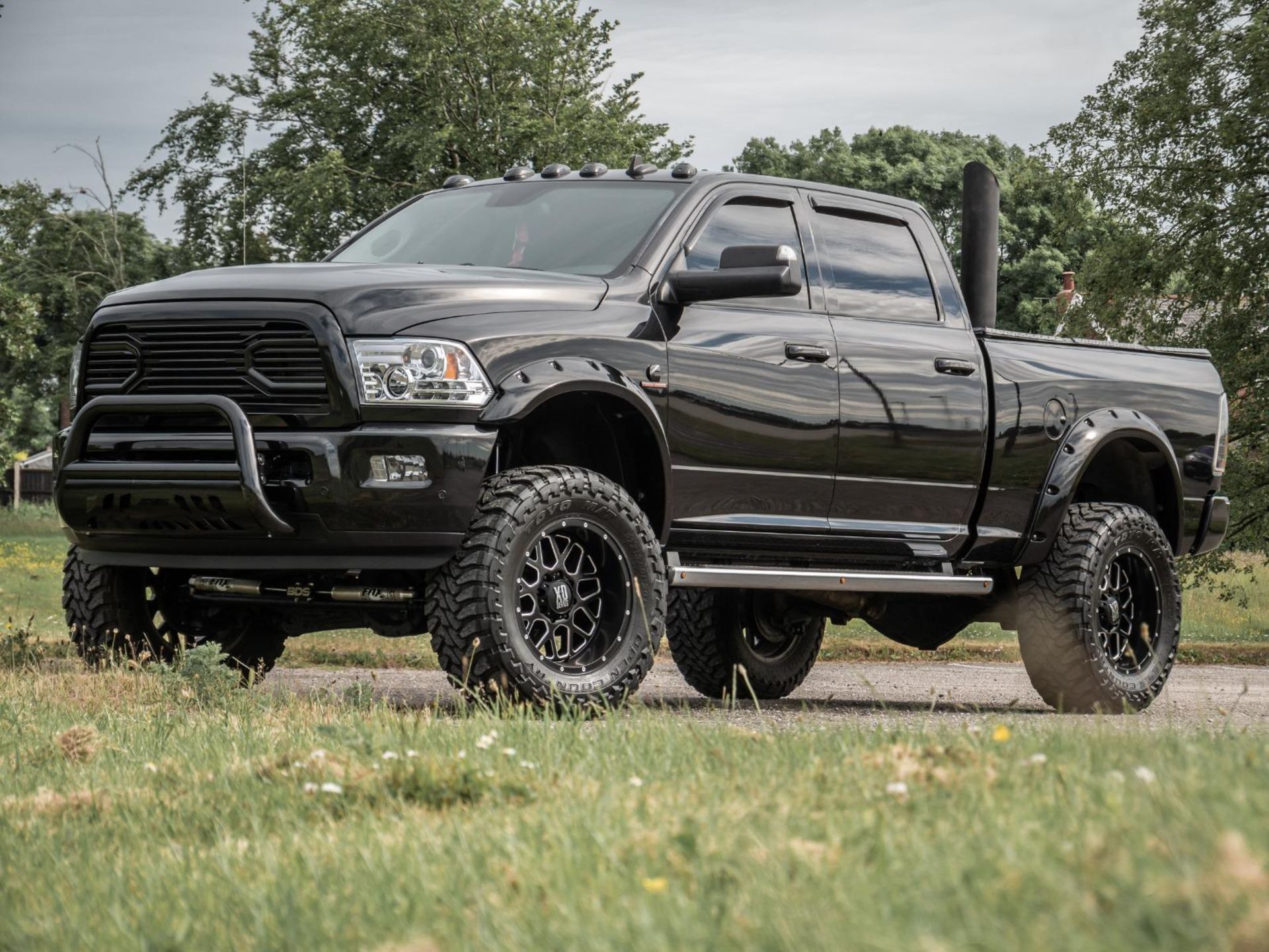 2017 DODGE RAM 2500 LARAMIE CUMMINS EDITION BLACK PICK UP. 6.7 DIESEL 500BHP+, 56,700 MILES *NO VAT* - Image 6 of 31