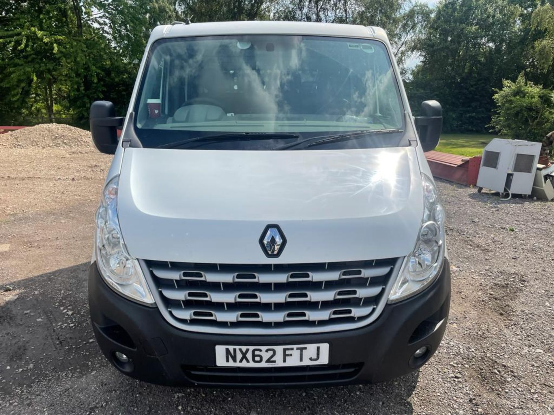 2012 RENAULT MASTER ML35 DCI DRW WHITE DROPSIDE LORRY, 2.3 DIESEL ENGINE, 110K MILES *PLUS VAT* - Image 2 of 12