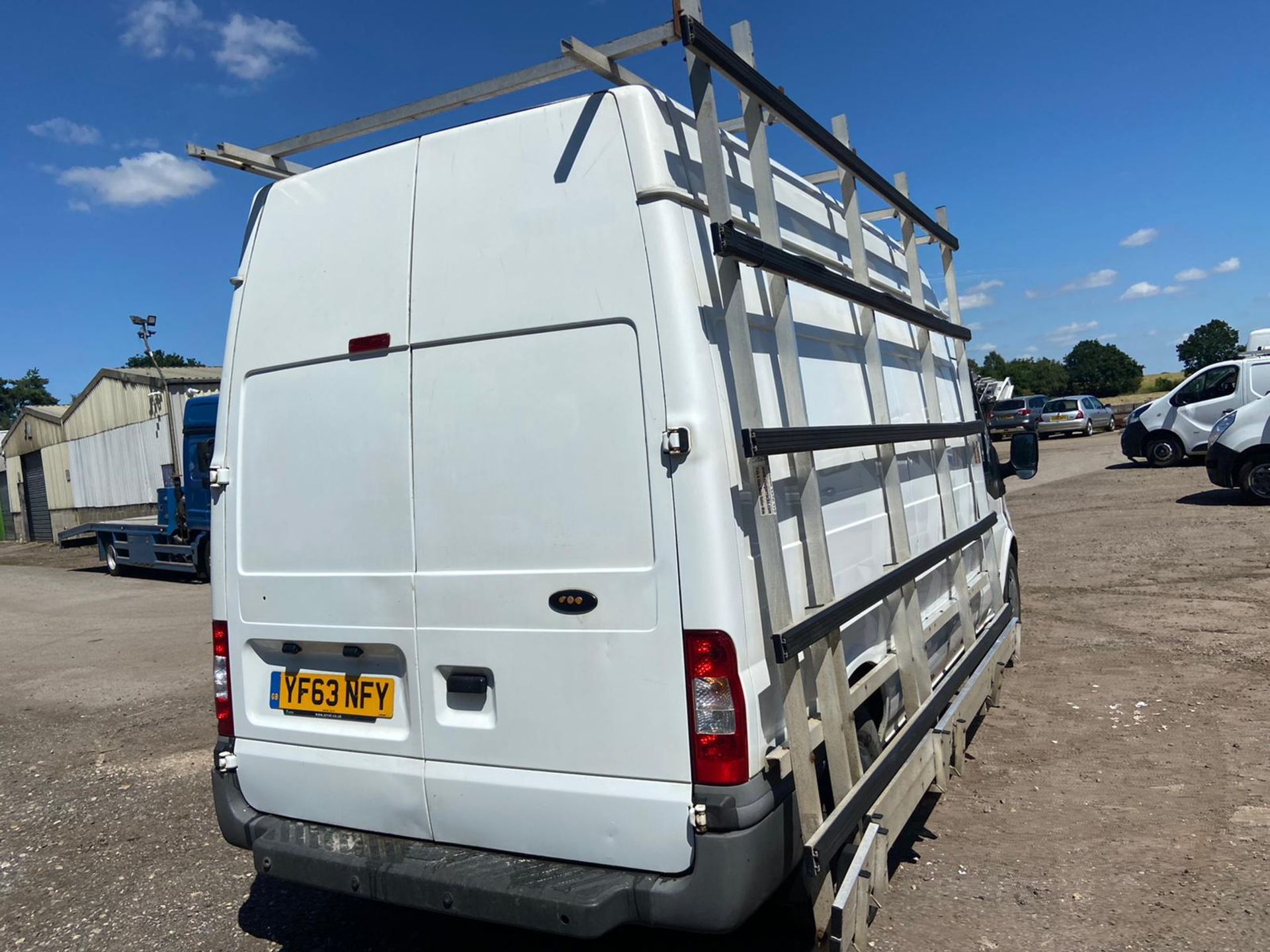 2014 FORD TRANSIT 125 T350 FWD WHITE PANEL VAN, 2.2 DIESEL ENGINE, 111K MILES, 6 SPEED MANUAL*NO VAT - Image 6 of 11