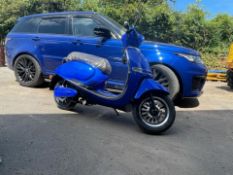 2021/71 BLUE MILANO ELECTRIC SCOOTER, 4000W, MAX SPEED OF 50mph, 72v VESPA / LAMBRETTA STYLE *+ VAT*