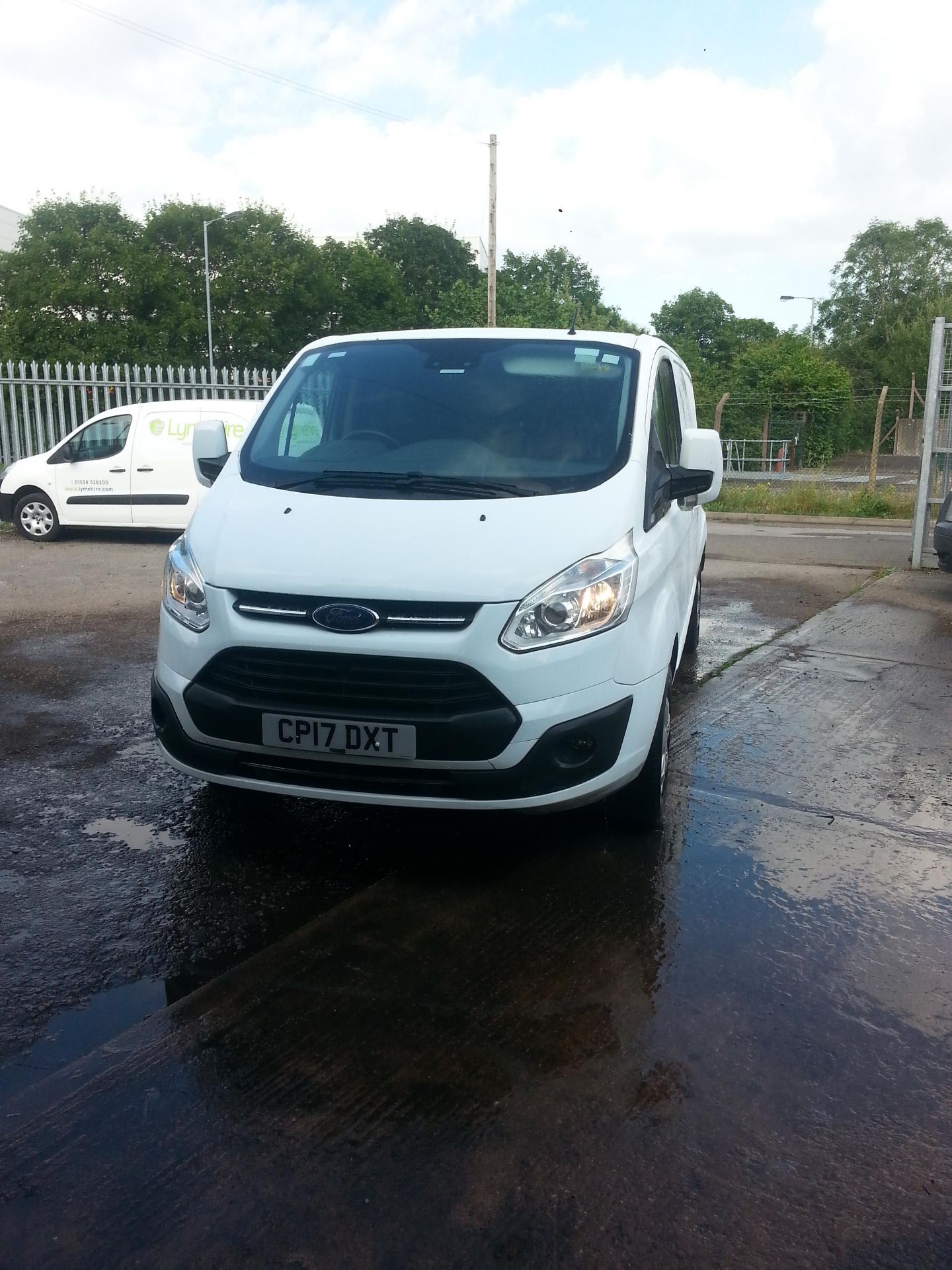 2017 FORD TRANSIT CUSTOM 290 LIMITED LWB WHITE PANEL VAN, 2.0 DIESEL ENGINE, 51,378 MILES *PLUS VAT* - Image 2 of 9