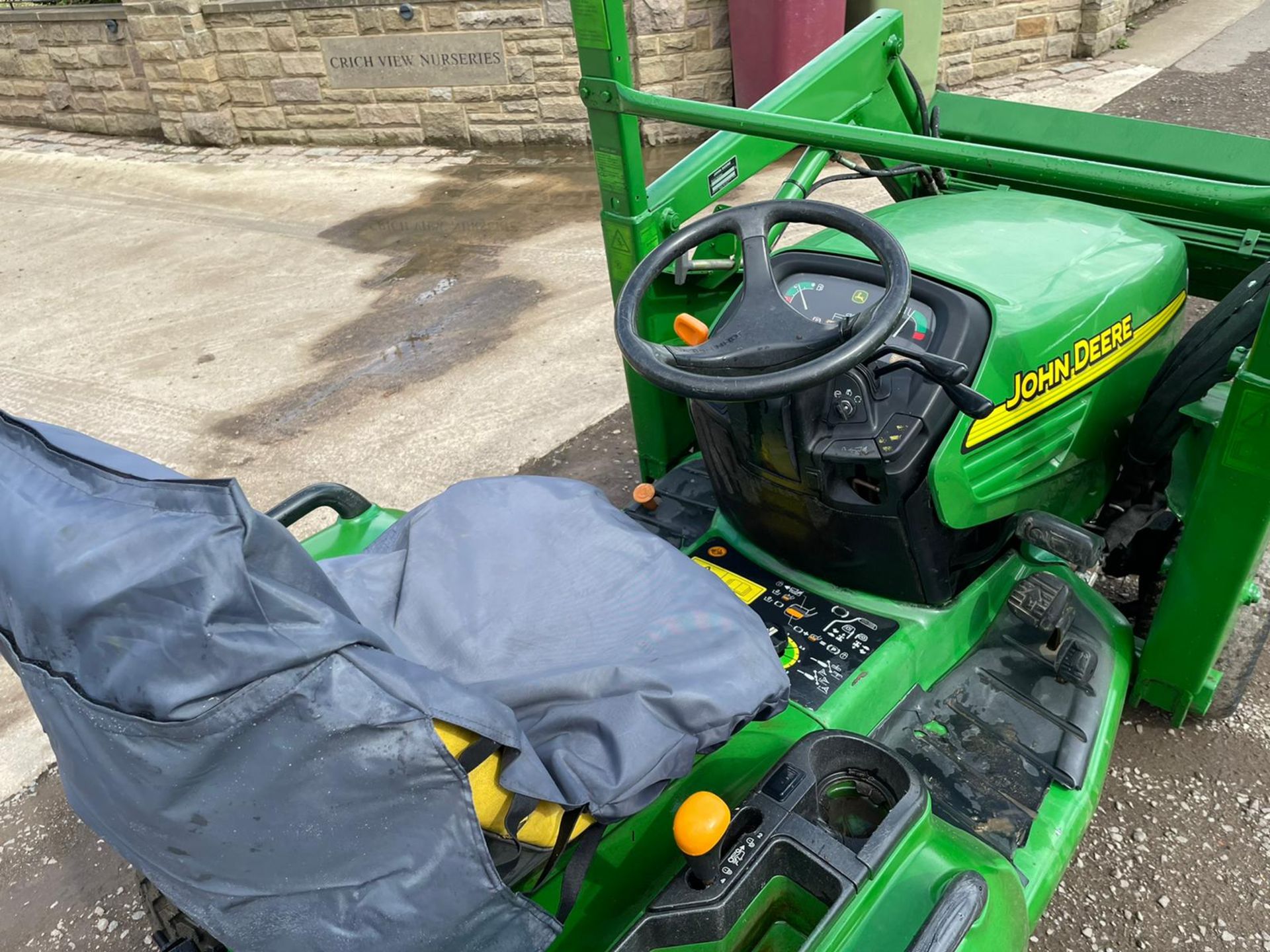 JOHN DEERE X595 4x4 RIDE ON MOWER WITH JOHN DEERE 45 FRONT LOADER AND BUCKET *PLUS VAT* - Bild 10 aus 11