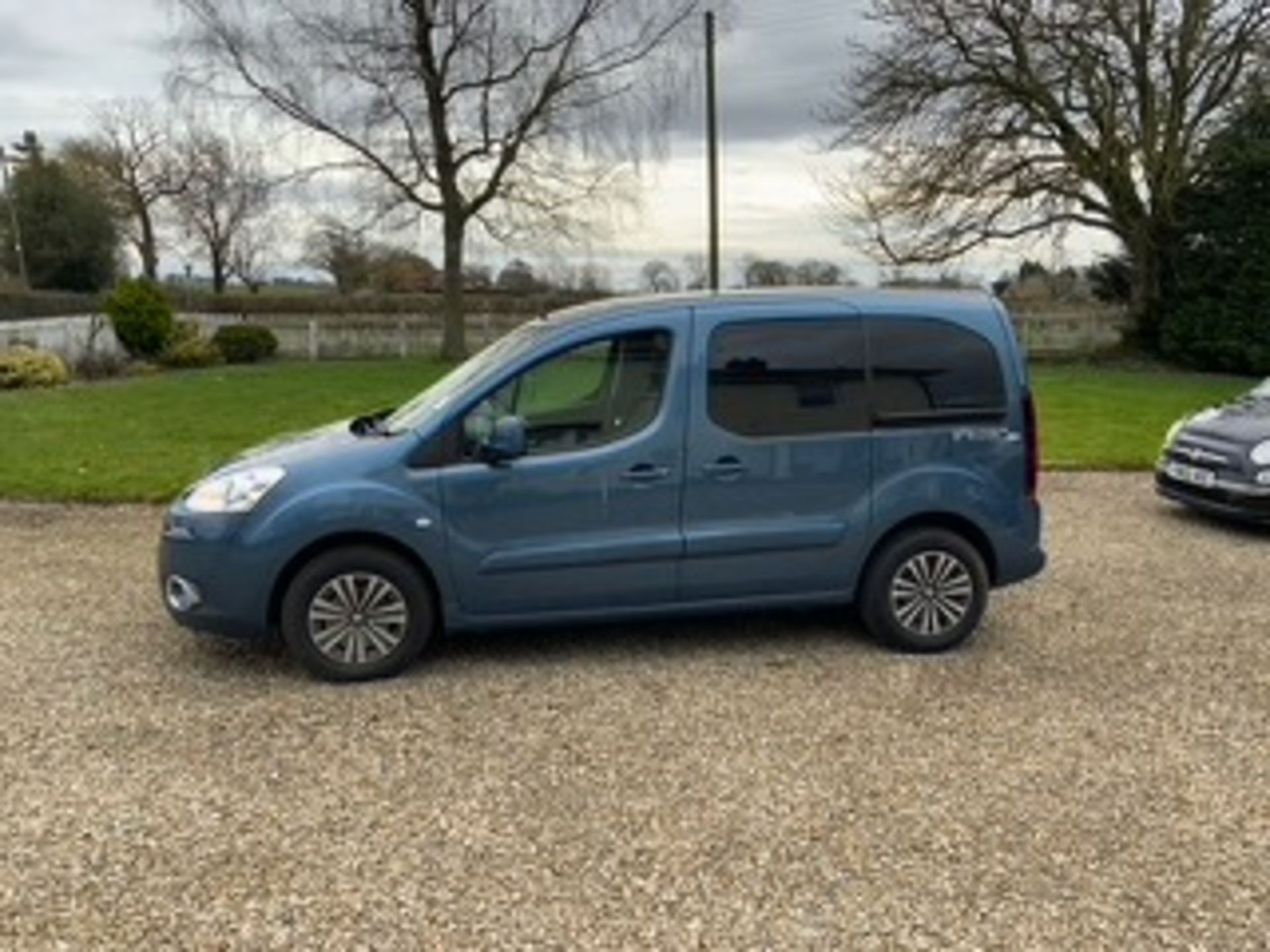 2012 (62) PEUGEOT PARTNER TEPEE HORIZON SE, 1.6 DIESEL ENGINE, WHEEL CHAIR ACCESS VEHICLE *NO VAT*