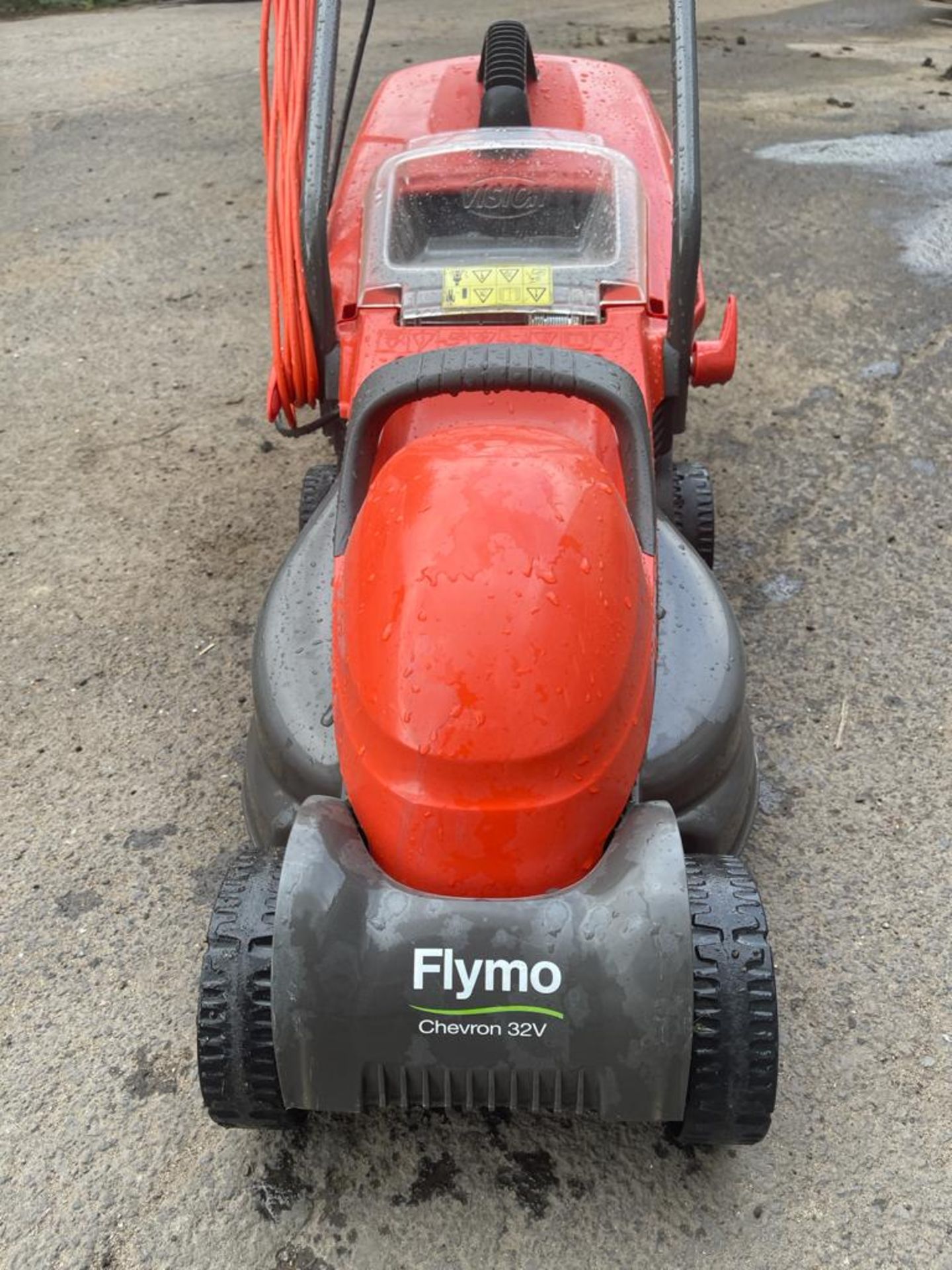 FLYMO 240v MAINS LAWN MOWER, BOUGHT 2021 BUT ONLY USED ONCE! *NO VAT* - Image 2 of 5