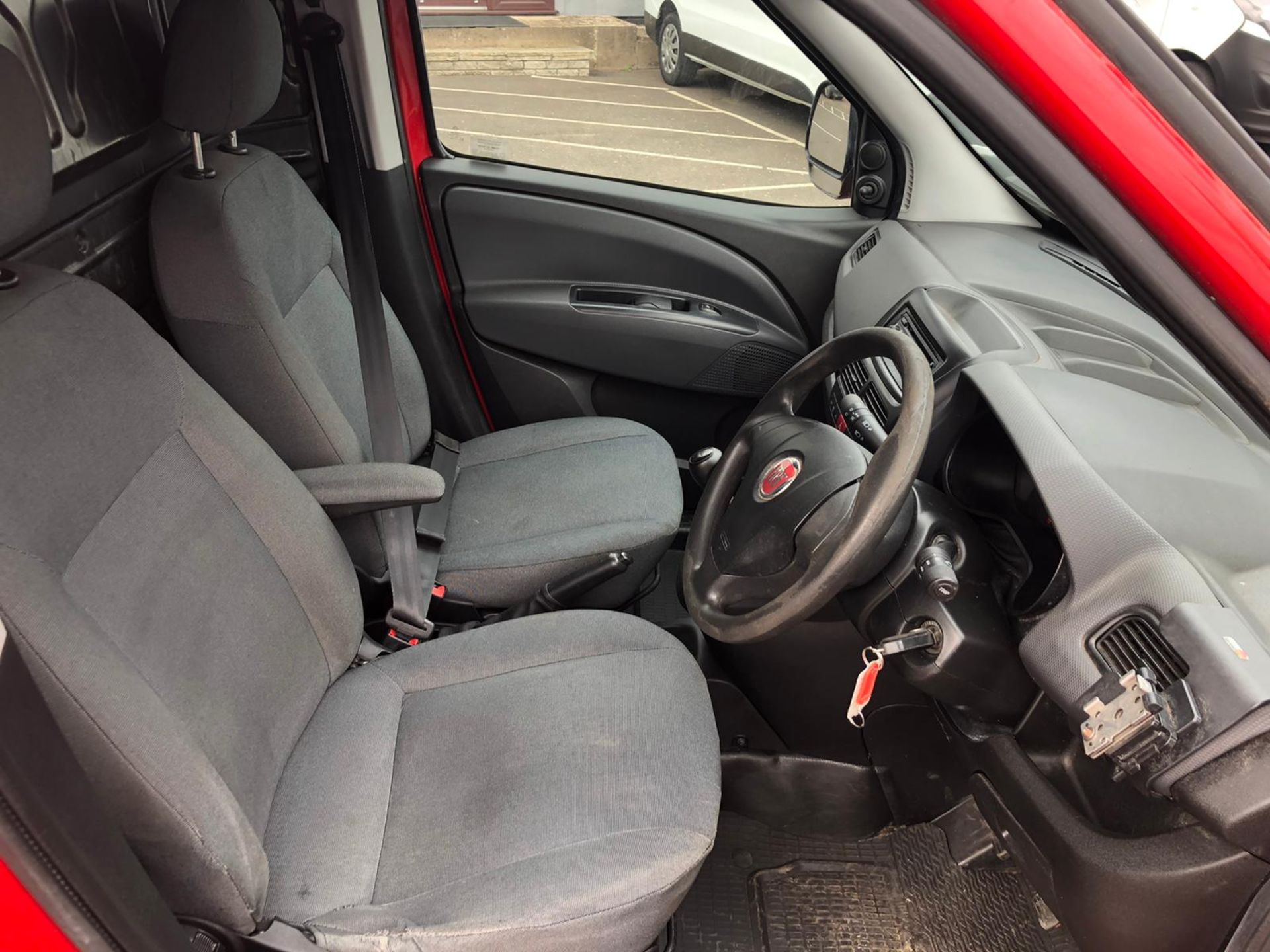 2014 FIAT DOBLO 16V MULTIJET RED PANEL VAN, 1.3 DIESEL ENGINE, 60,812 MILES *PLUS VAT* - Image 9 of 12