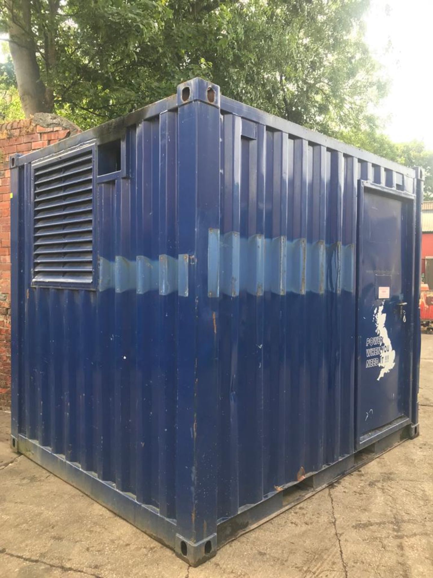 ACOUSTIC BOUNDED SECURITY CABIN CONTAINER, 10ft x 8ft x 8ft, C/W KEYS *PLUS VAT* - Image 2 of 11