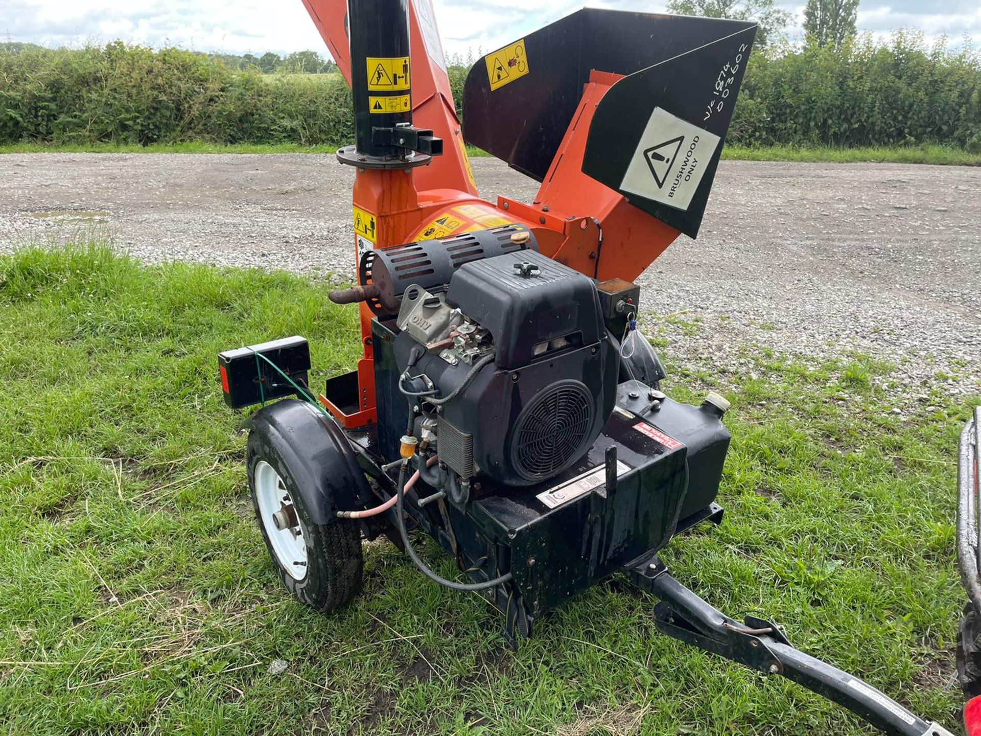 2012 BEARCAT ECHO SC5720B SINGLE AXLE WOOD CHIPPER / SHREDDER, RUNS AND WORKS, TOWS WELL *PLUS VAT* - Image 6 of 10