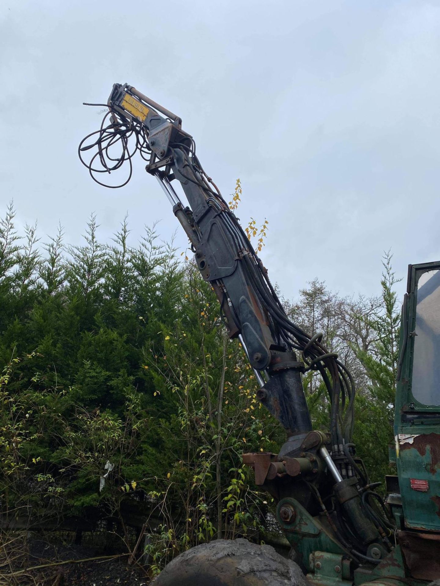 FMG 746/250 LOG HARVESTER OSA SUPER EVA, 6X6 WHEEL DRIVE, RUNS, DRIVES AND LIFTS *PLUS VAT* - Image 7 of 7