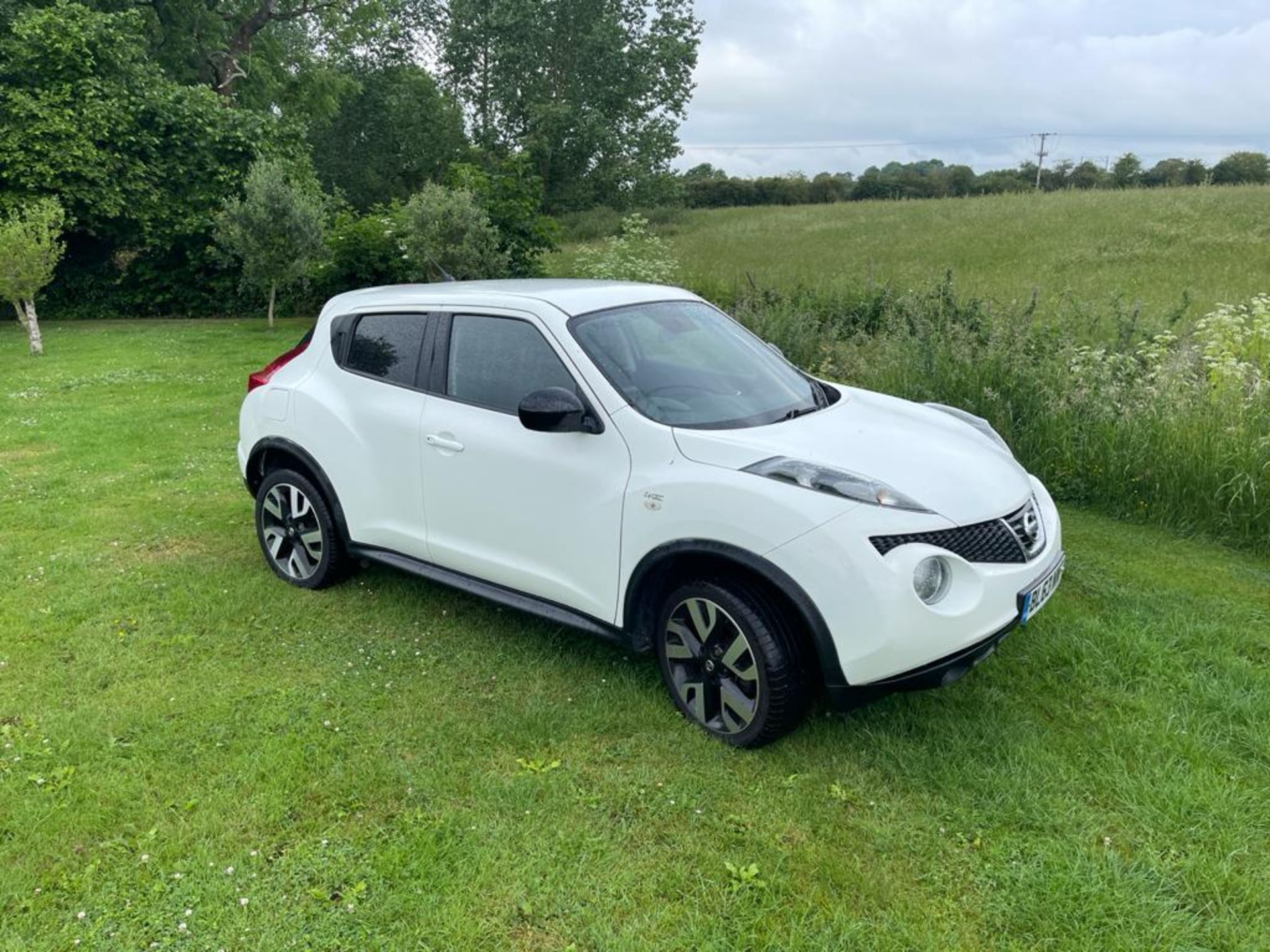 2013 NISSAN JUKE N-TEC, WHITE, 5 DOOR HATCHBACK, 5 PREVIOUS KEEPERS, VDI CLEAR, *NO VAT*