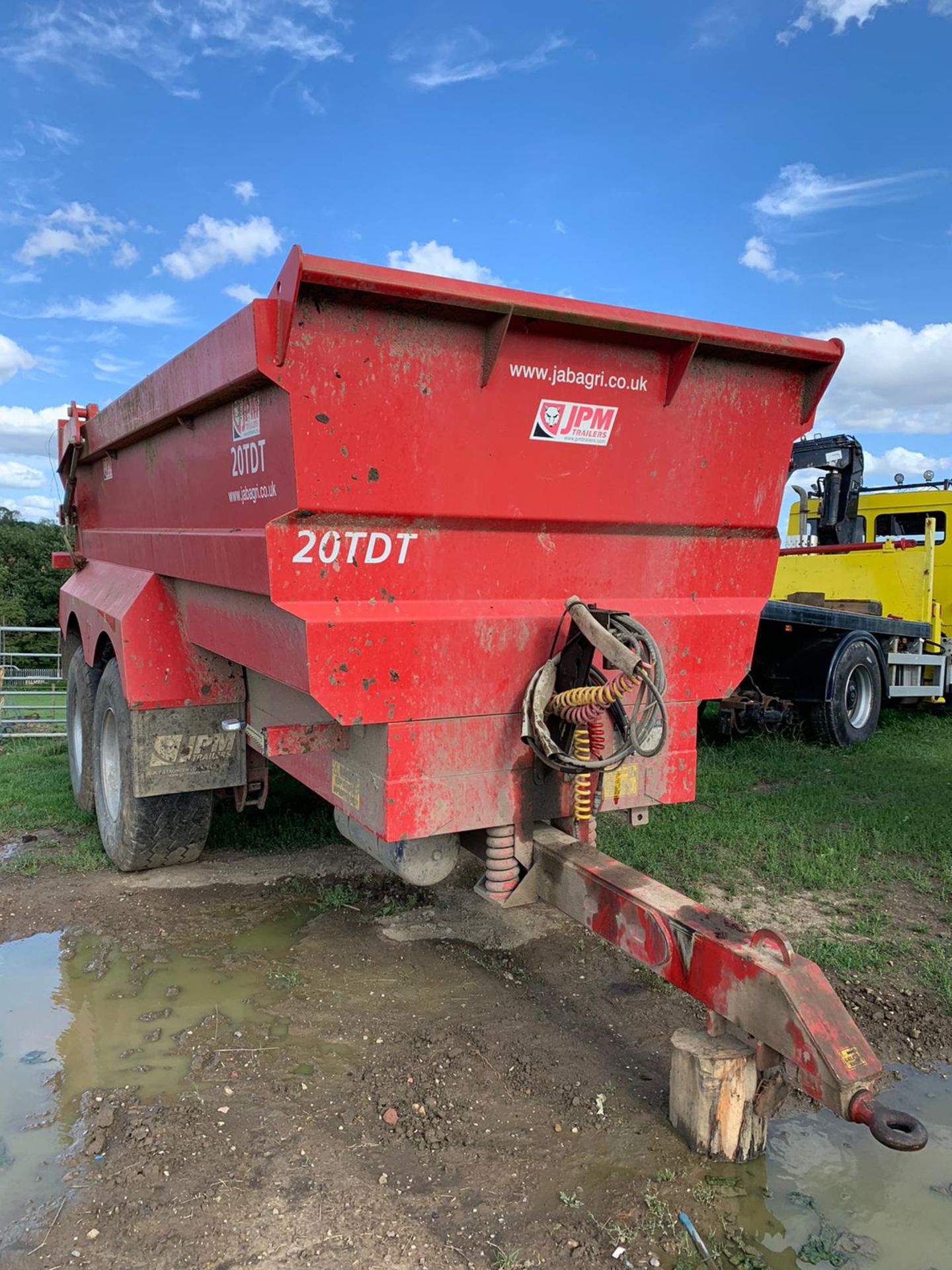 20 TONNE DUMP TRAILER, TYRES GOOD. NOT HAD MUCH WORK, SPRUNG DRAWBAR, ONE AIR, YEAR 2018 *PLUS VAT* - Image 3 of 7