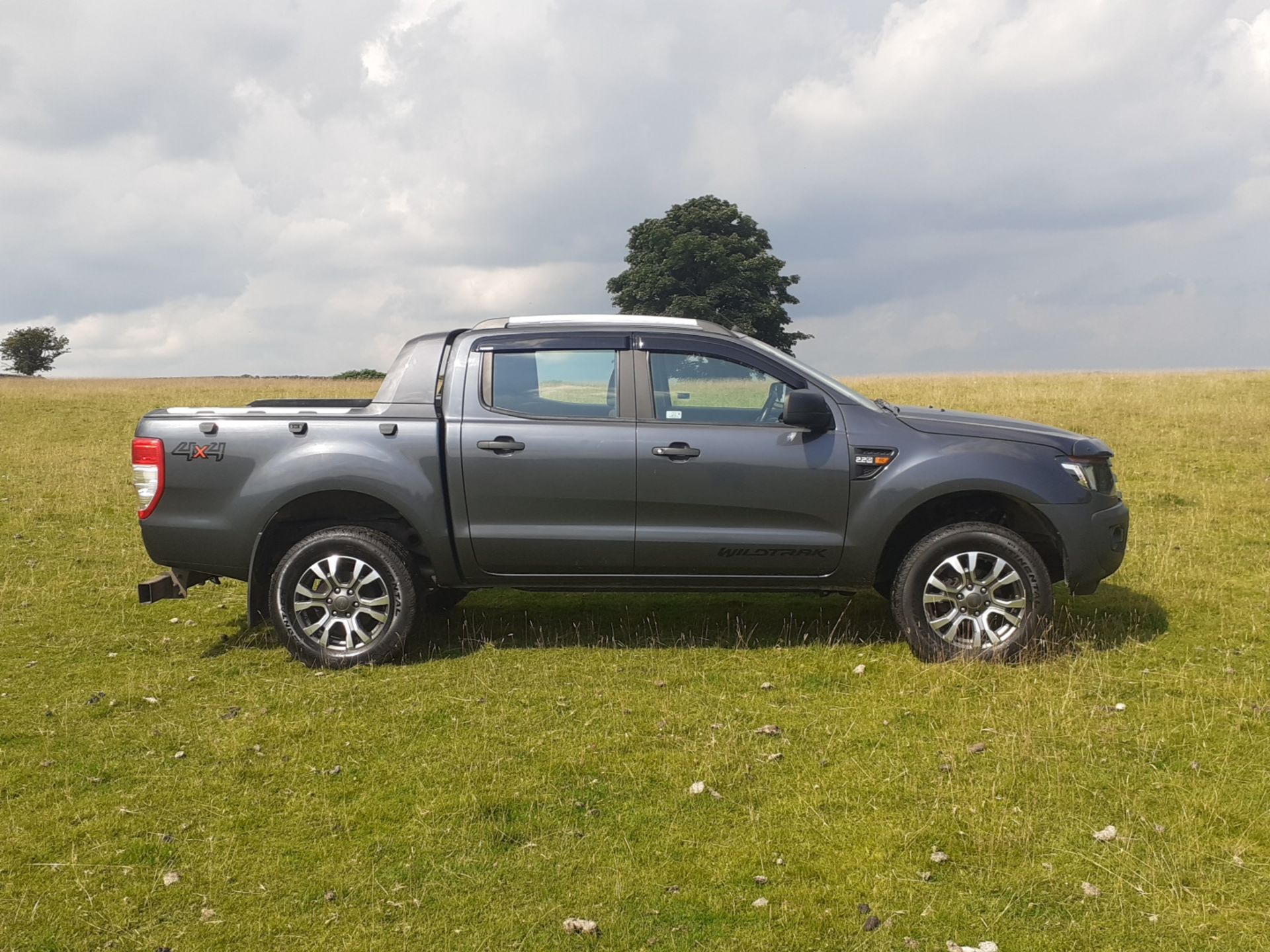 2021 REGISTERED FORD RANGER GREY PICK UP, 2.2 TDCI, 97K MILES, VEHICLE USED ON ARMY BASE SINCE 2015 - Image 5 of 11