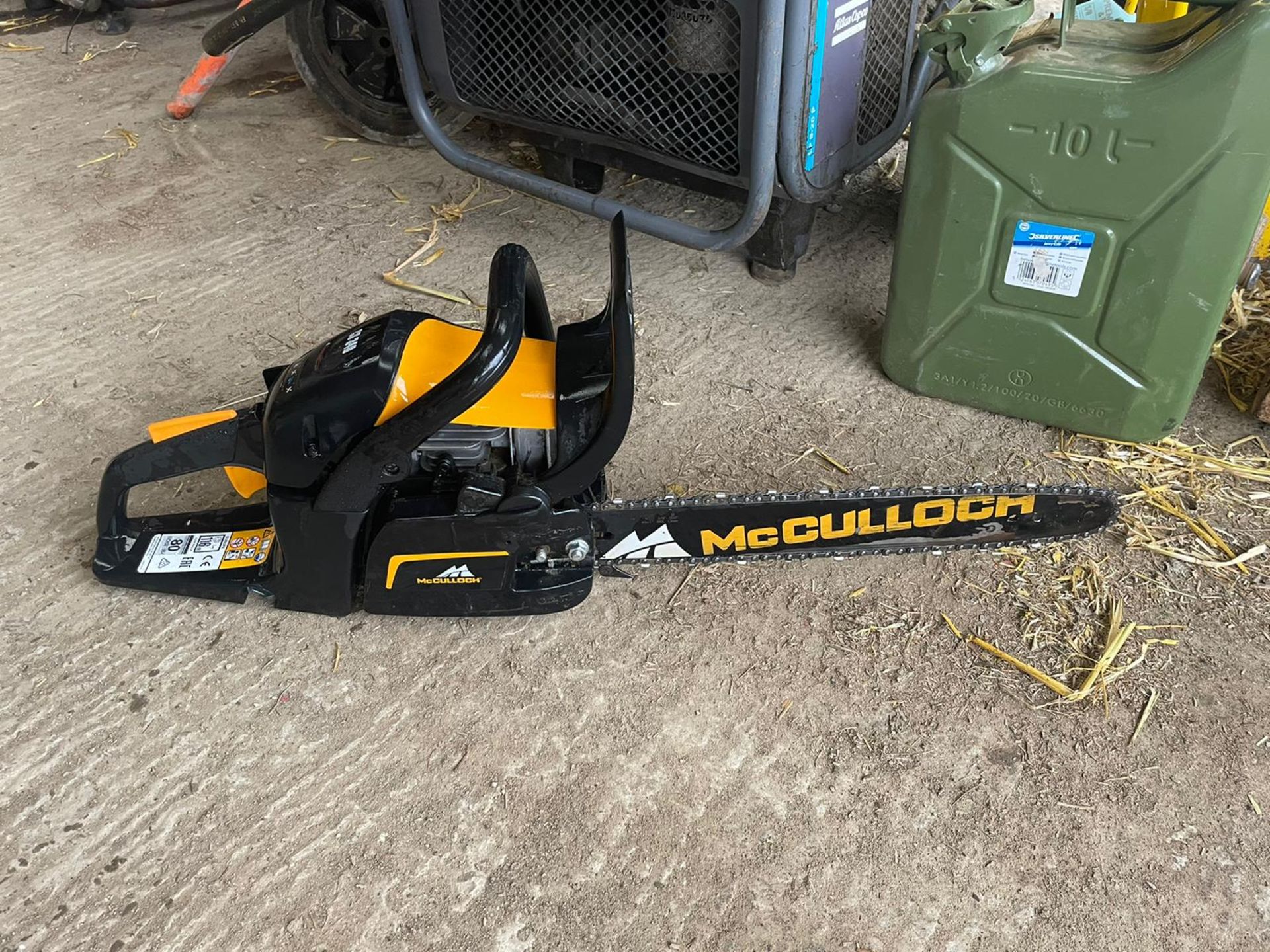 2018 McCULLOCH CS340 CHAINSAW, MADE BY HUSQVARNA, RUNS AND WORKS, 16" BAR AND CHAIN *NO VAT* - Image 3 of 5