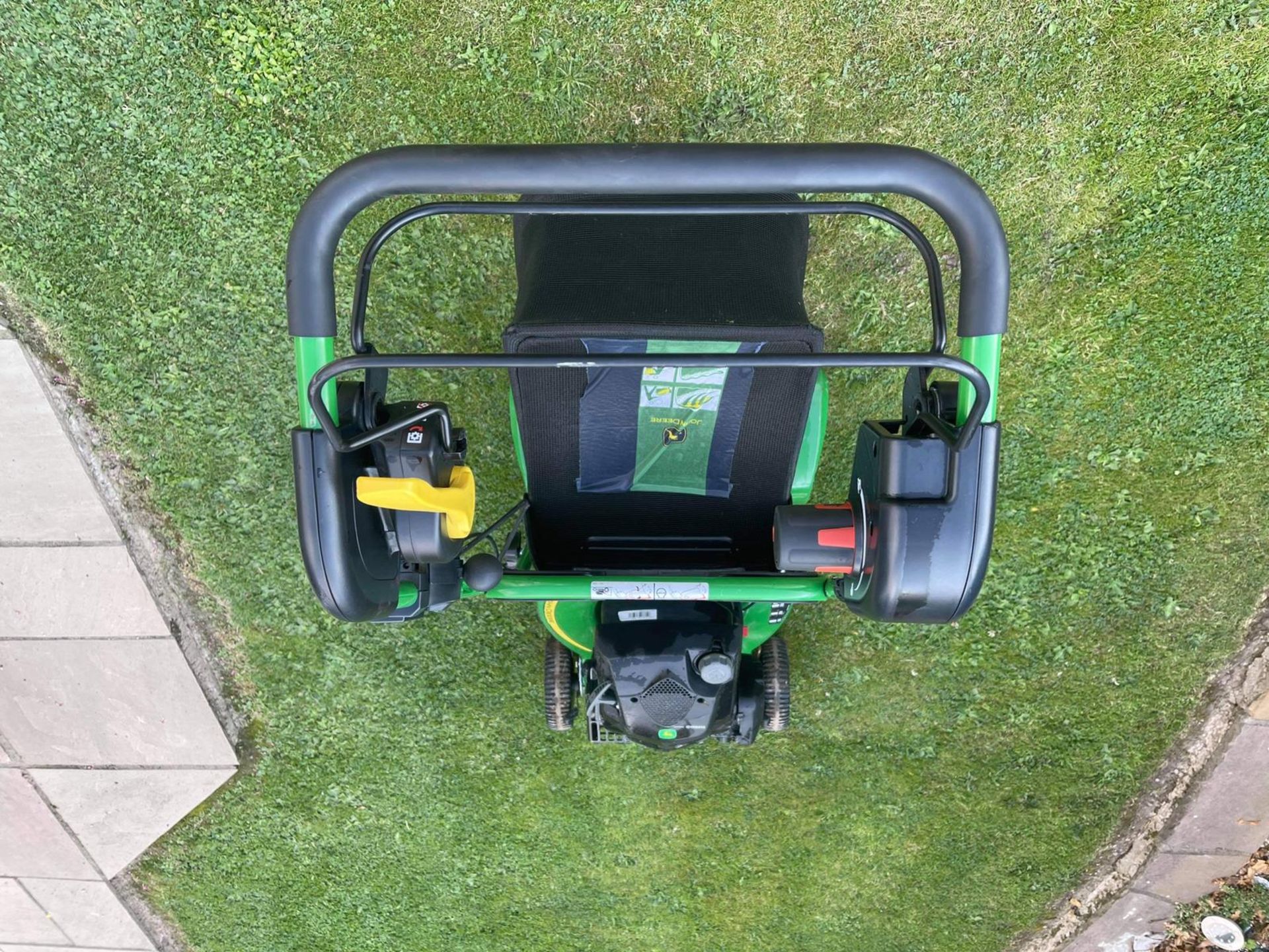 2019 JOHN DEERE R54RKB SELF PROPELLED LAWN MOWER WITH REAR ROLLER AND COLLECTOR *NO VAT* - Image 7 of 7