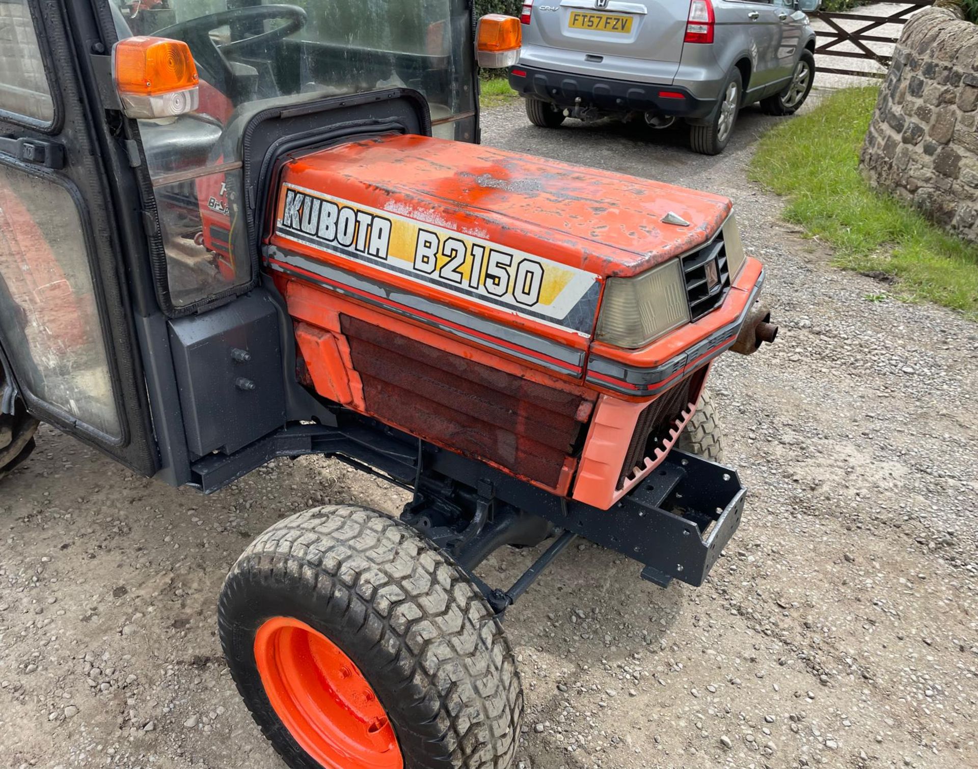 KUBOTA B2150 COMPACT TRACTOR, RUNS AND DRIVES, 3 POINT LINKAGE, 23HP, HYDROSTATIC *PLUS VAT* - Image 8 of 8