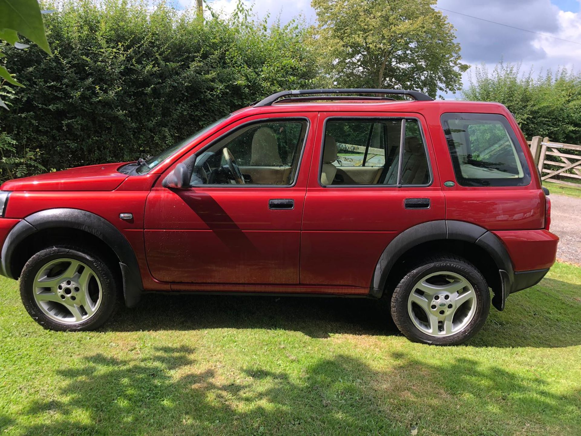 2006 LAND ROVER FREELANDER FREESTYLE TD RED ESTATE, 105,027 MILES WITH FSH, 2.0 DIESEL *NO VAT* - Image 4 of 18