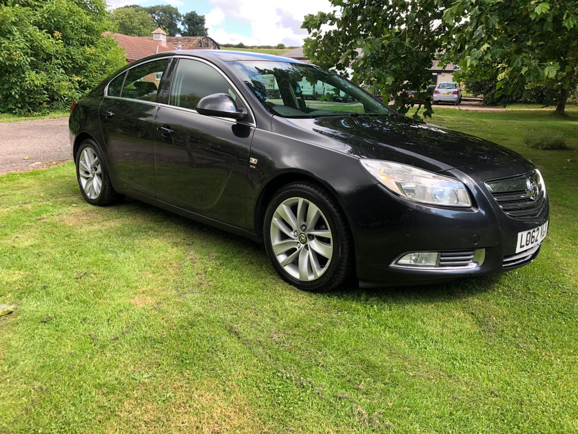 2013 VAUXHALL INSIGNIA SRI NAV CDTI BLACK 5 DOOR HATCHBACK, 156,438 MILES W/ FSH, 2.0 DIESEL *NO VAT