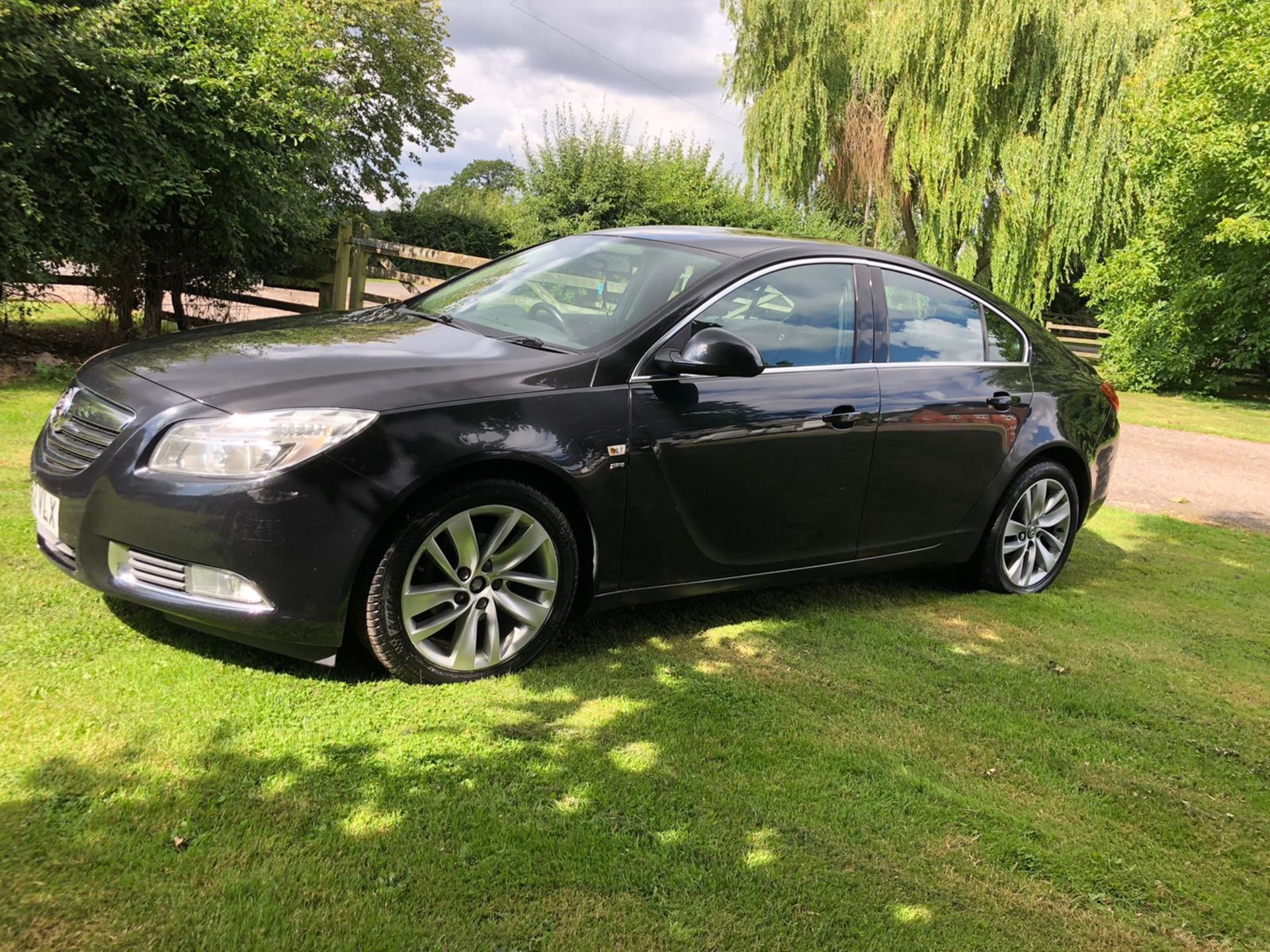 2013 VAUXHALL INSIGNIA SRI NAV CDTI BLACK 5 DOOR HATCHBACK, 156,438 MILES W/ FSH, 2.0 DIESEL *NO VAT - Image 3 of 16