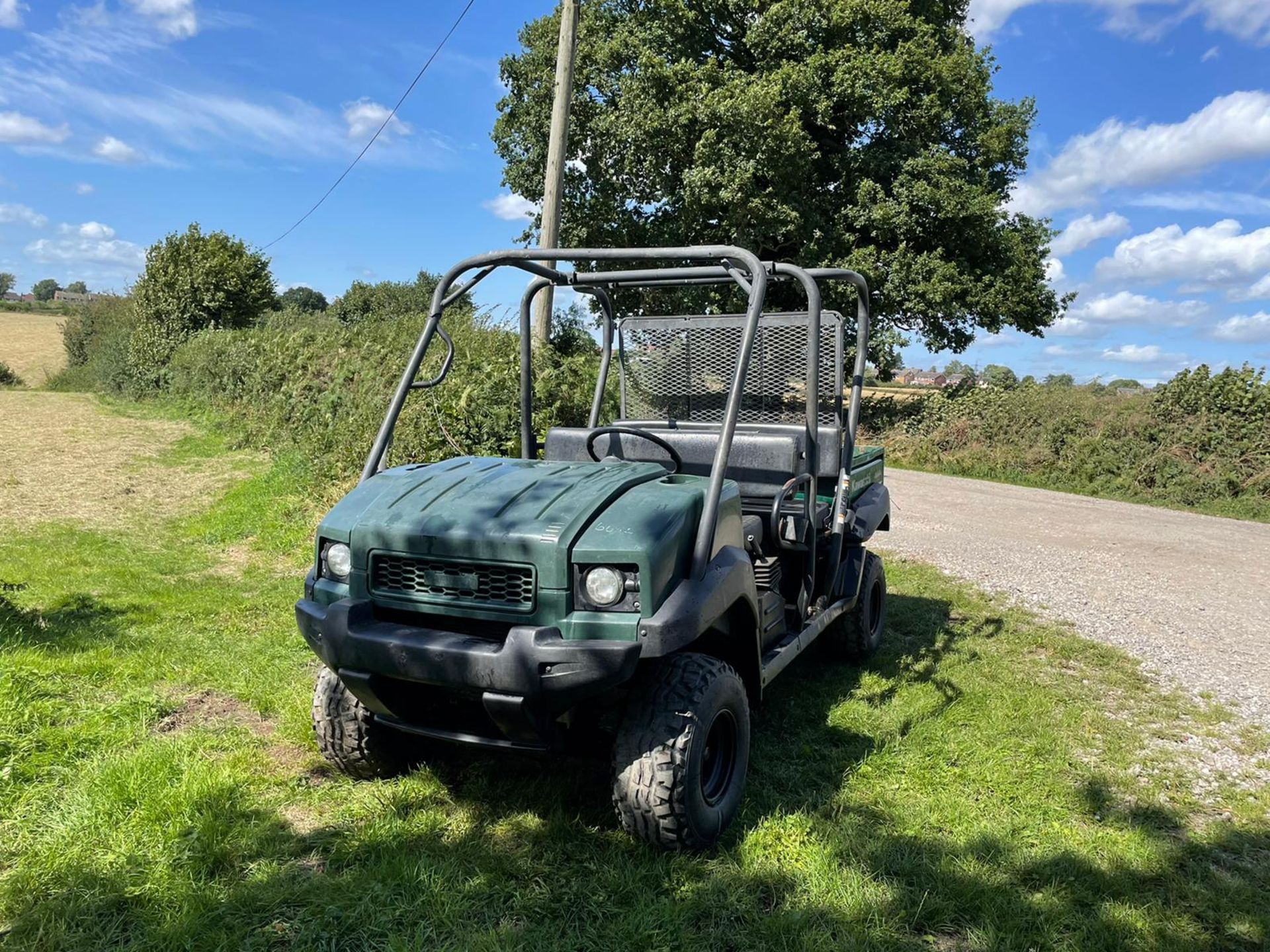 2009 KAWASAKI MULE 4010 4 SEATER TWIN CAB BUGGI. RUNS AND DRIVES, SHOWING 2158 HOURS *NO VAT* - Image 3 of 10