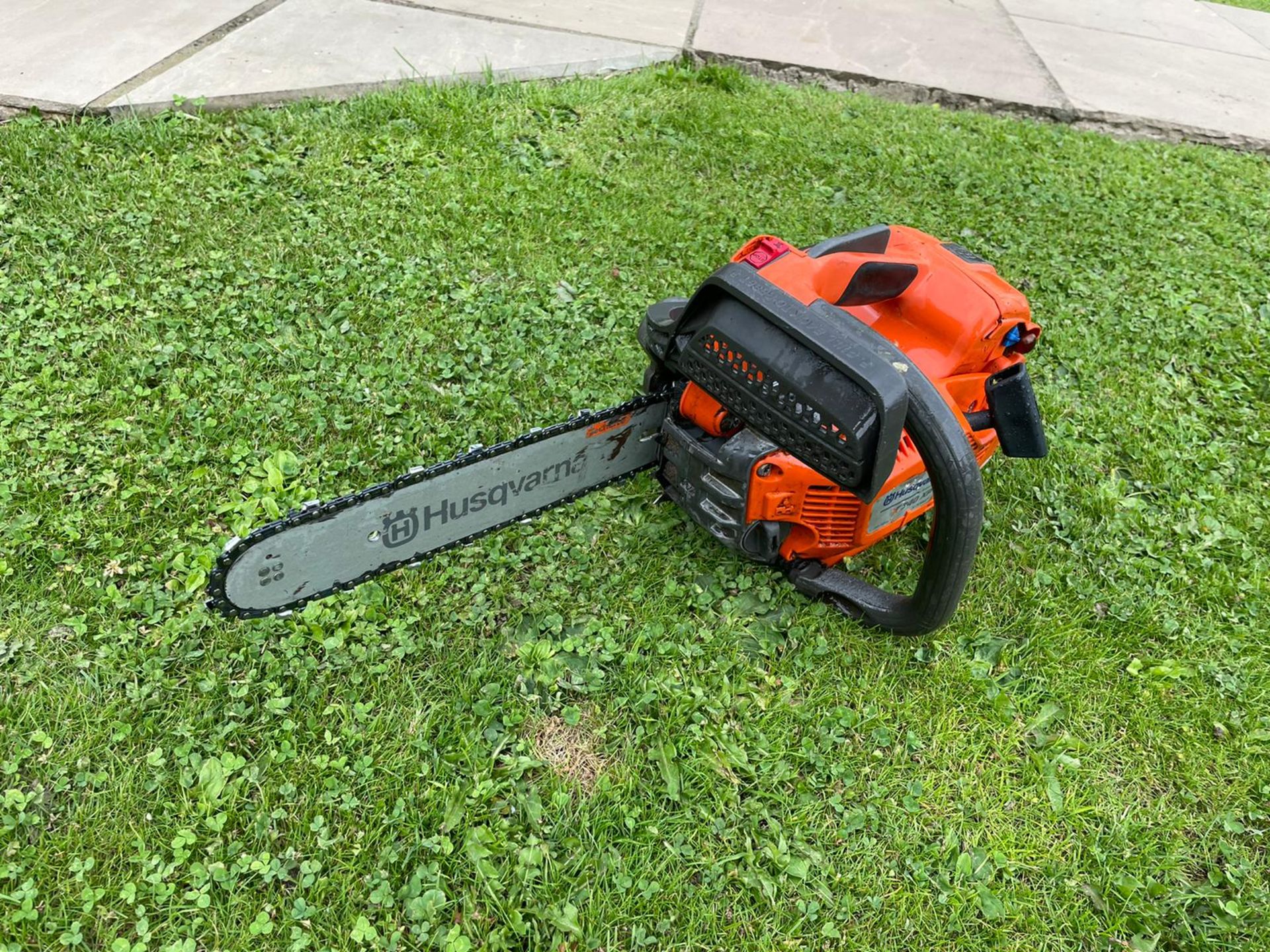 HUSQVARNA T540XP TOP HANDLE CHAINSAW, RUNS AND WORKS, 12" BAR AND CHAIN *NO VAT* - Image 2 of 6