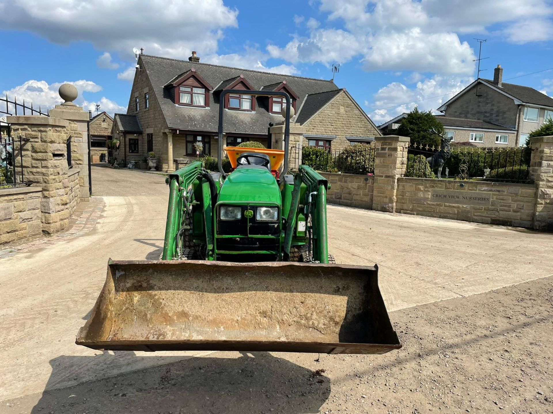 JOHN DEERE 4400 WITH JOHN DEERE 430 LOADER, RUNS DRIVES LIFTS AND WORKS, 4800 HOURS *PLUS VAT* - Image 2 of 13